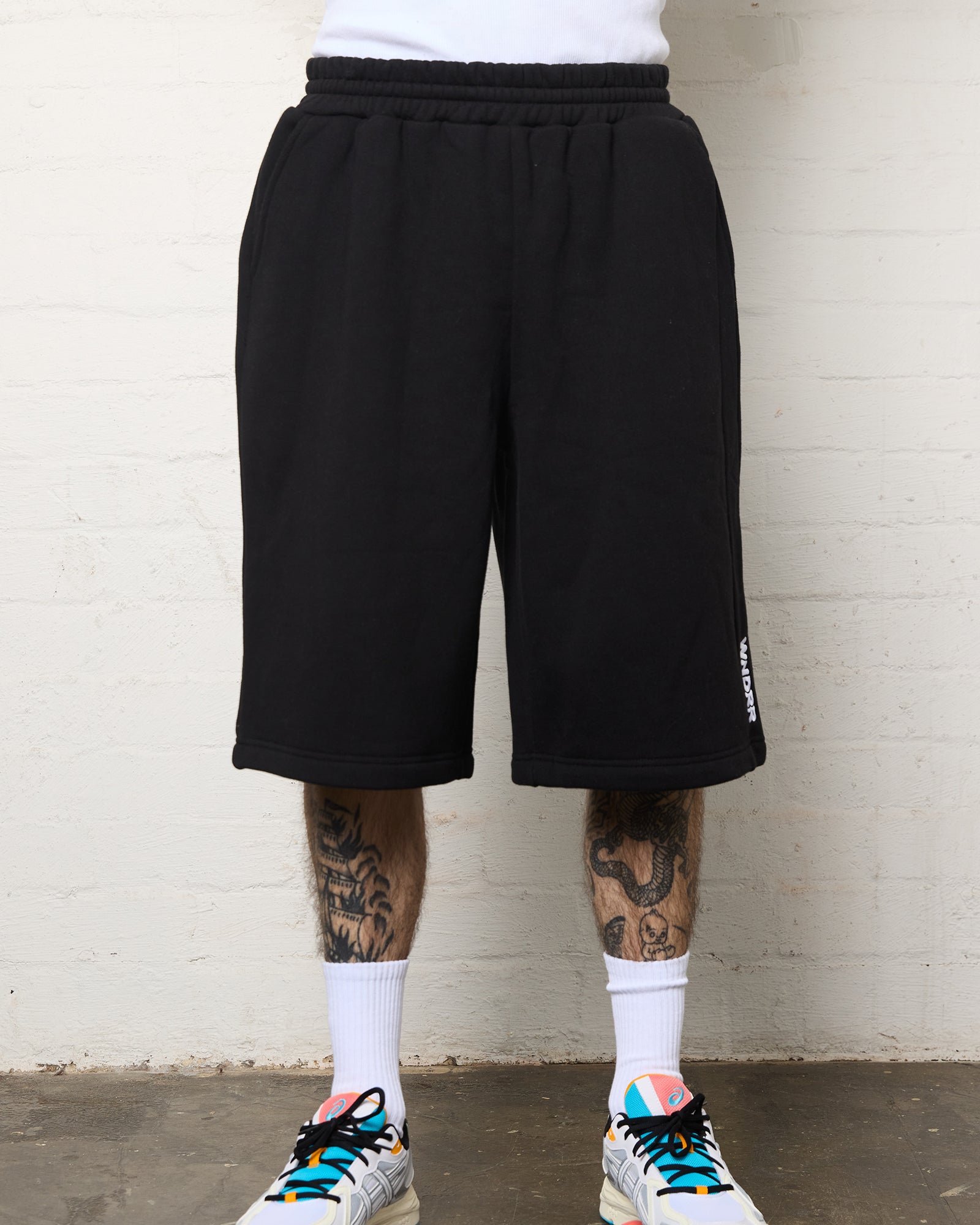 HALO TRACKSHORT - BLACK
