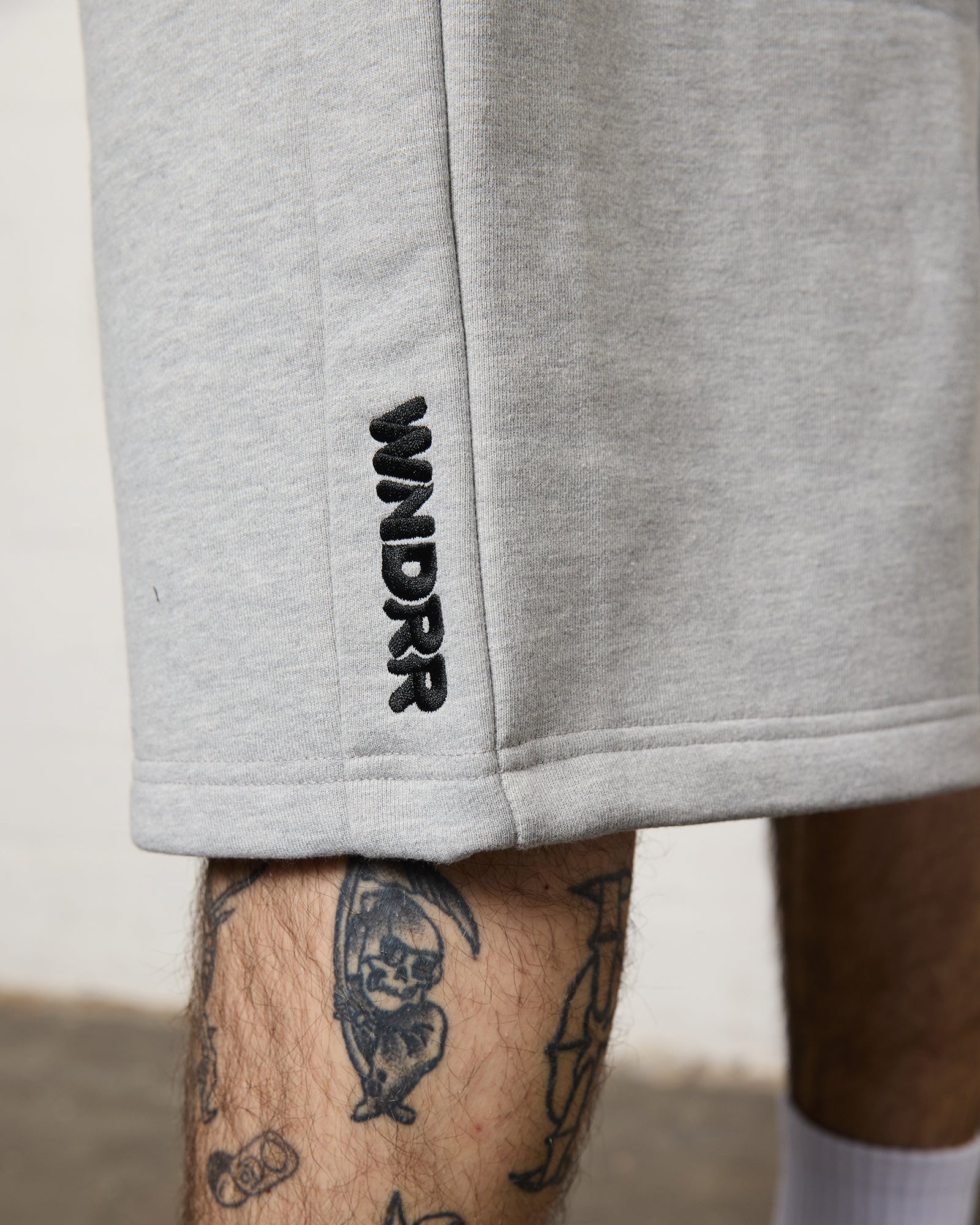 HALO TRACKSHORT - GREY MARLE