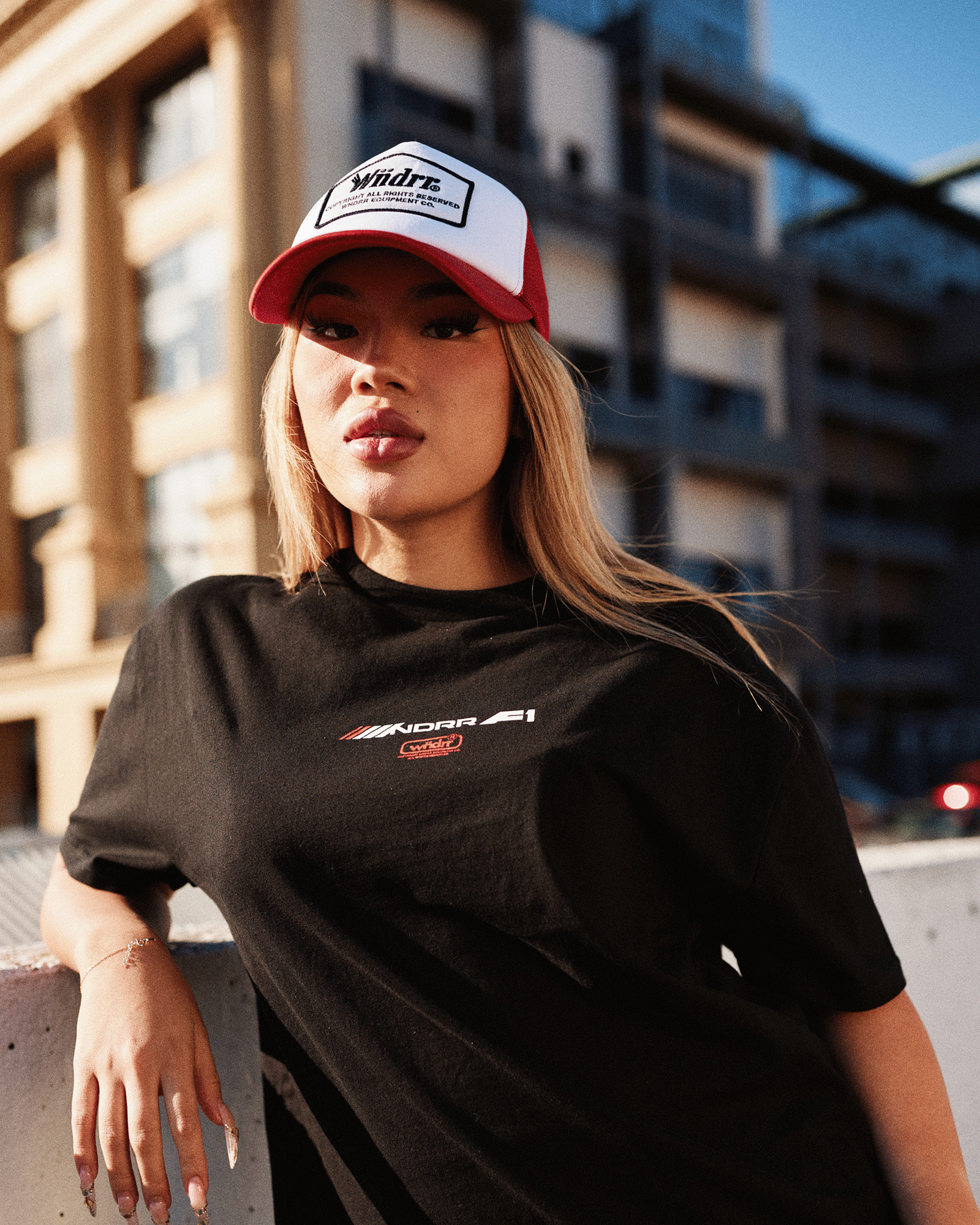 GRAND PRIX BOX FIT TEE - BLACK