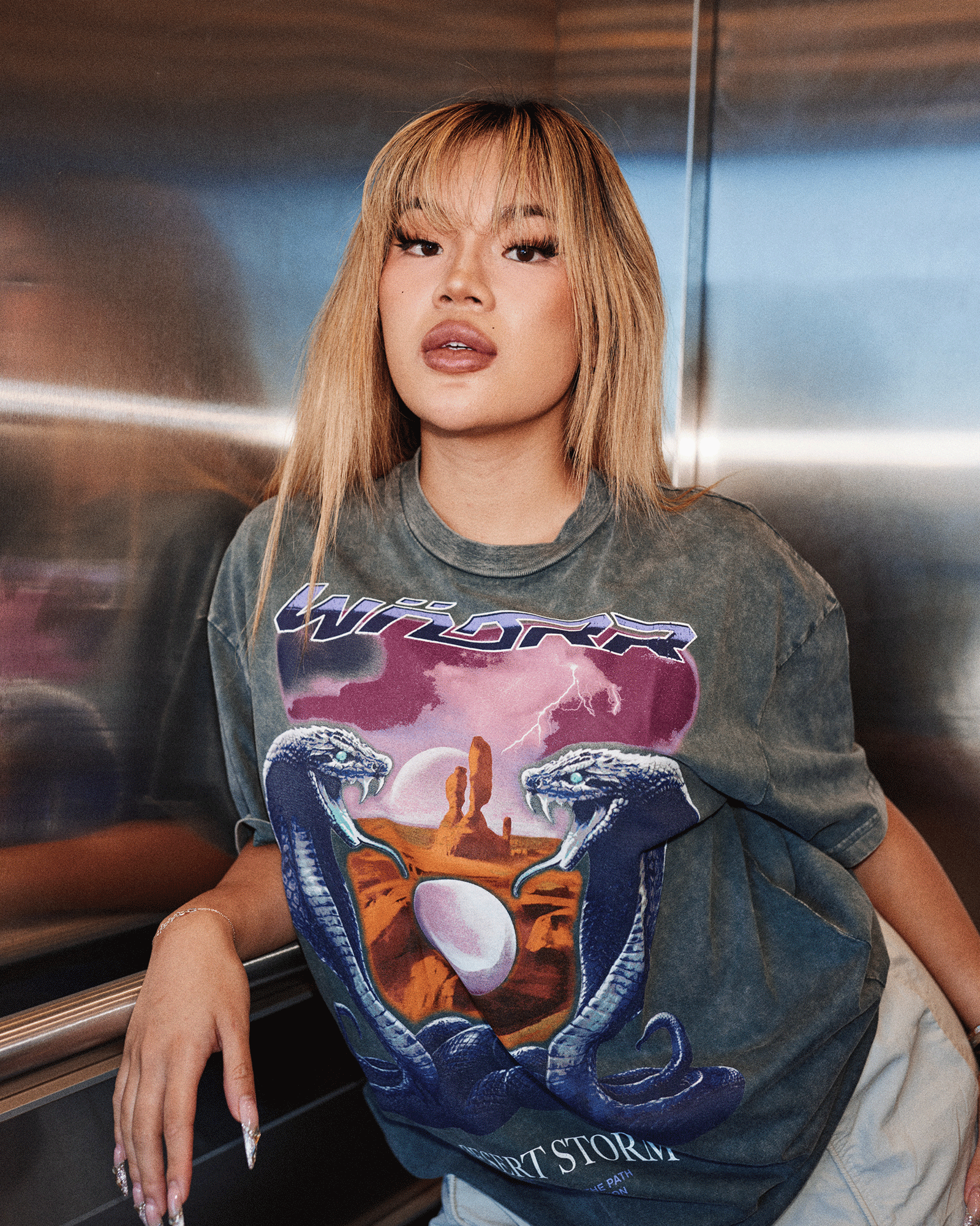 DESERT STORM VINTAGE FIT TEE - WASHED GREY