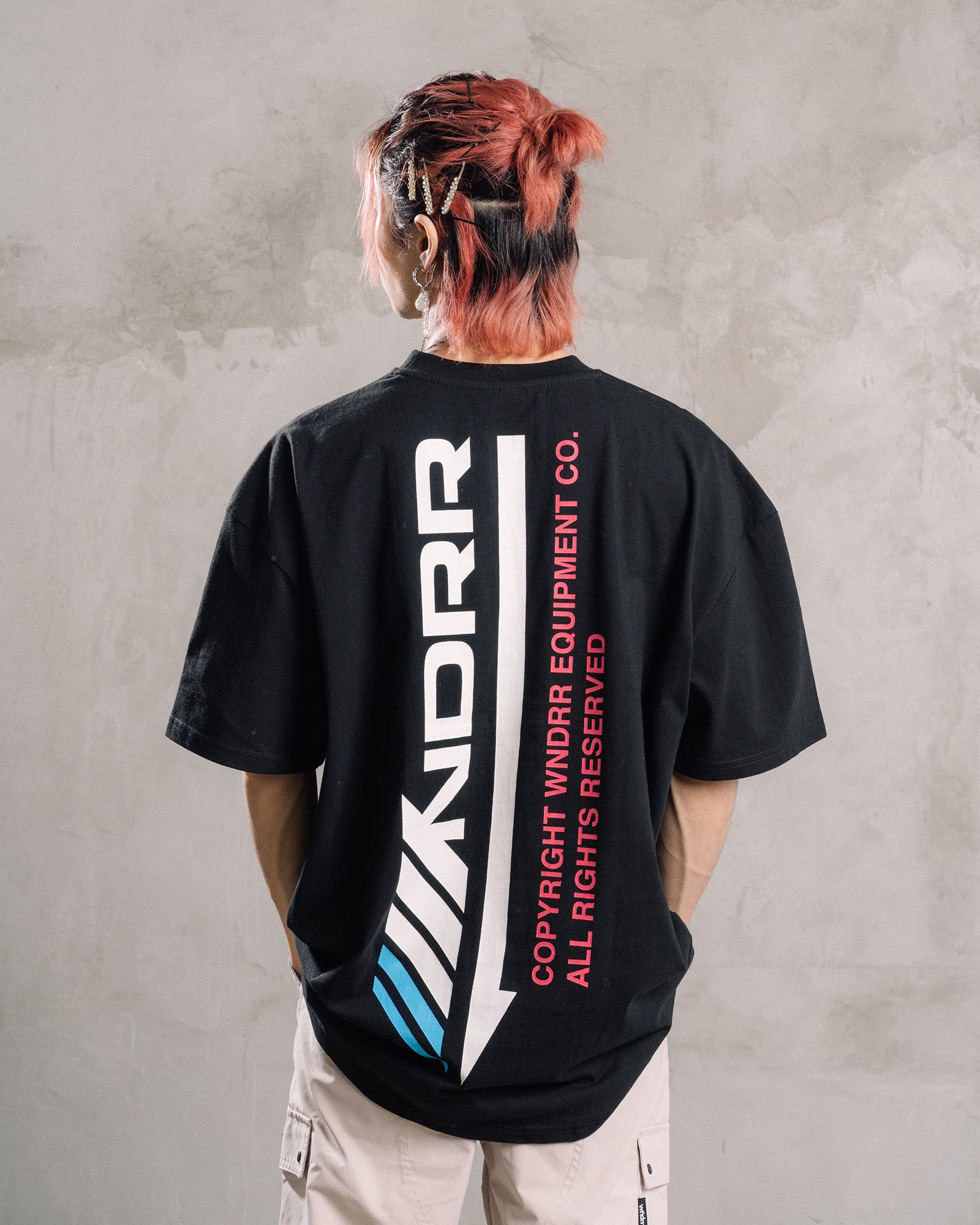 COMPOUND VINTAGE FIT TEE - BLACK