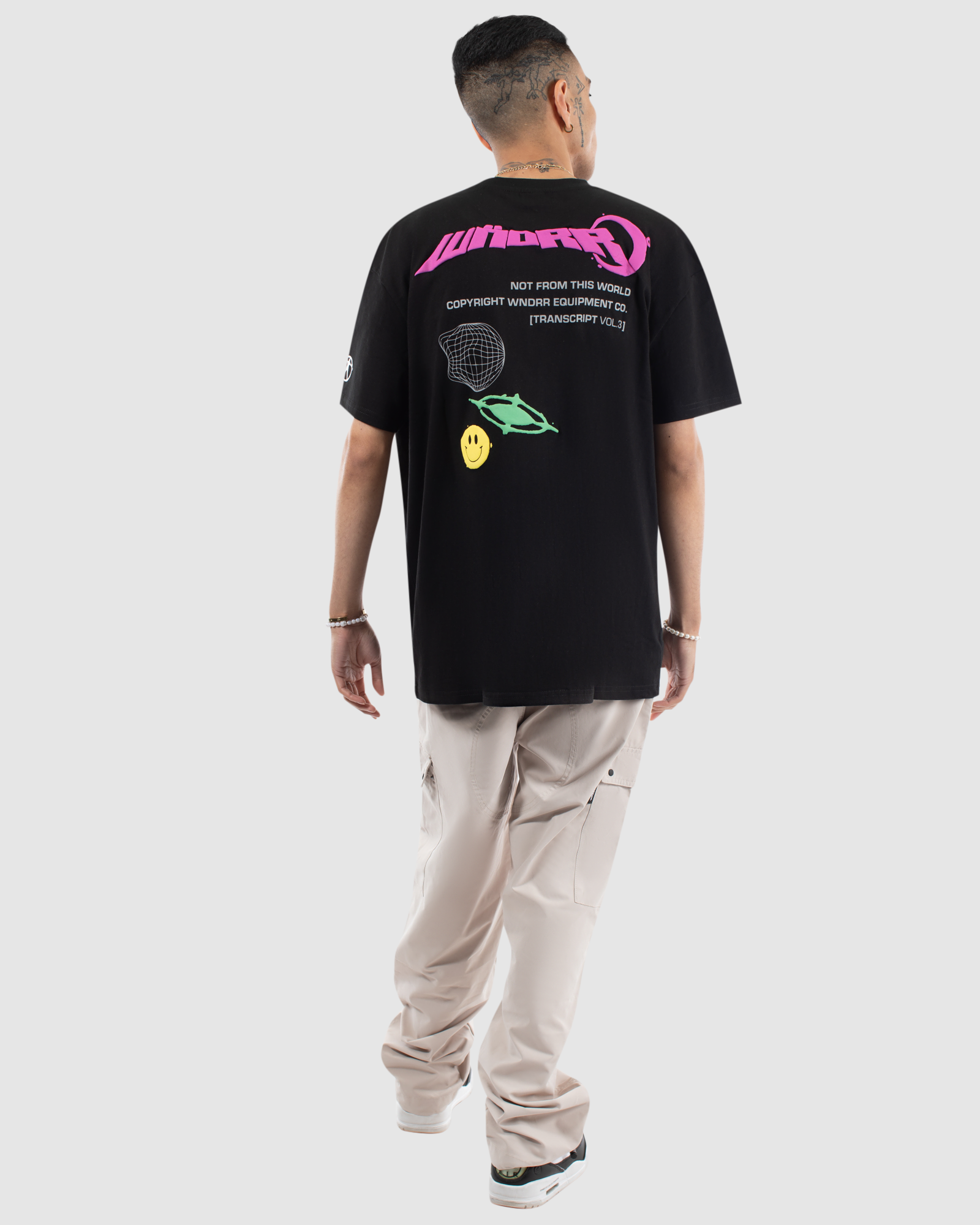 OUTTA WORLD BOX FIT TEE - BLACK