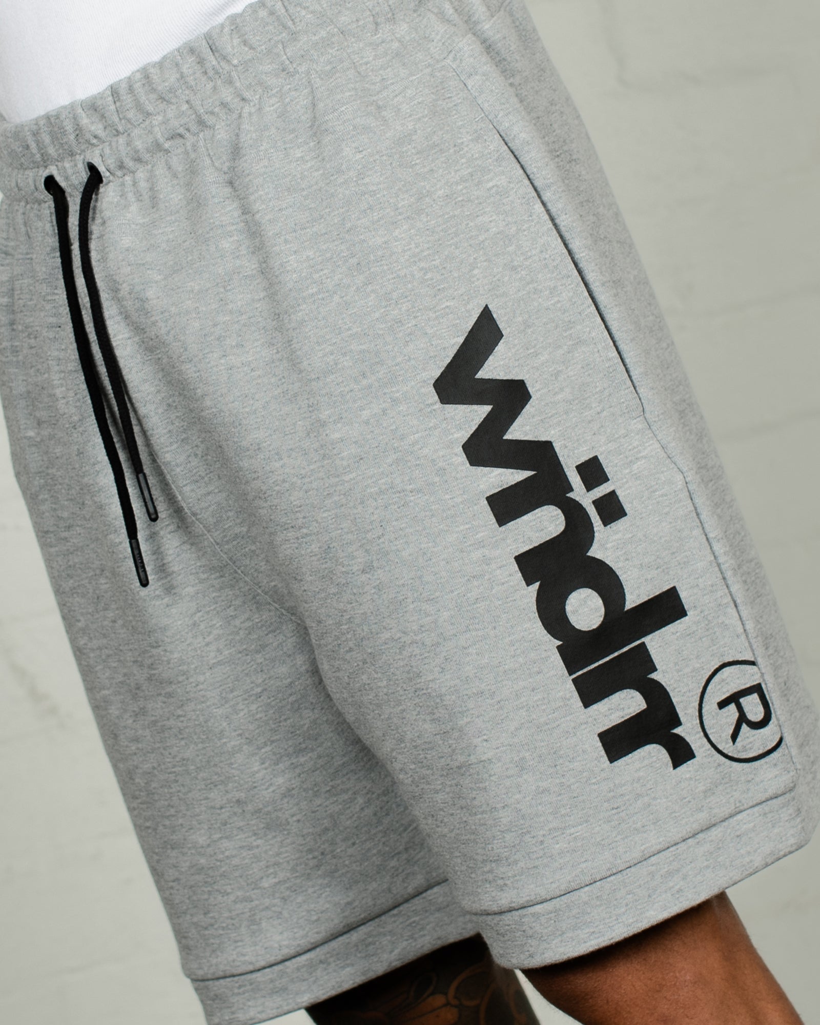 OFFCUT TECH TRACKSHORT - GREY MARLE