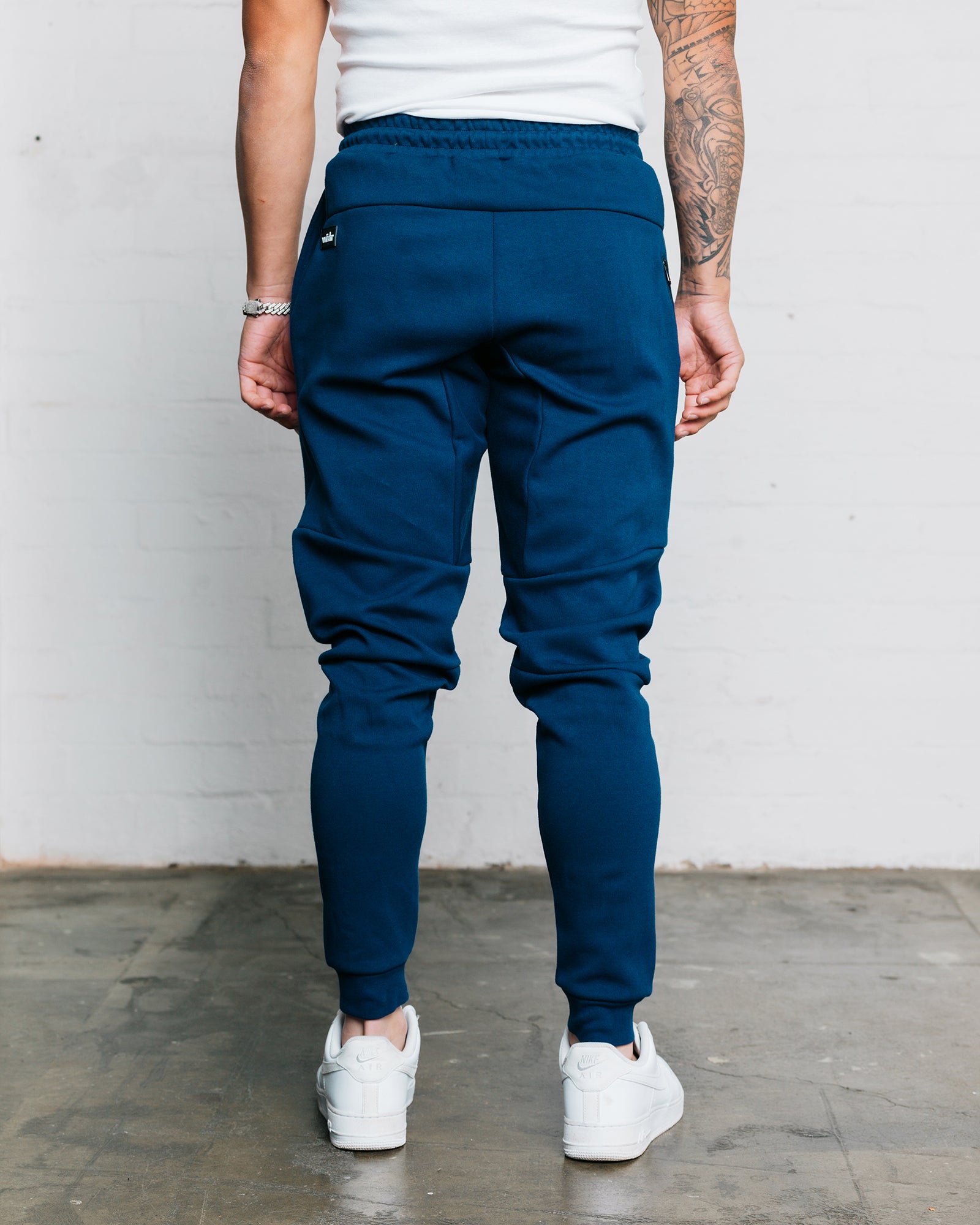HOXTON V2 TECH TRACKPANT - NAVY