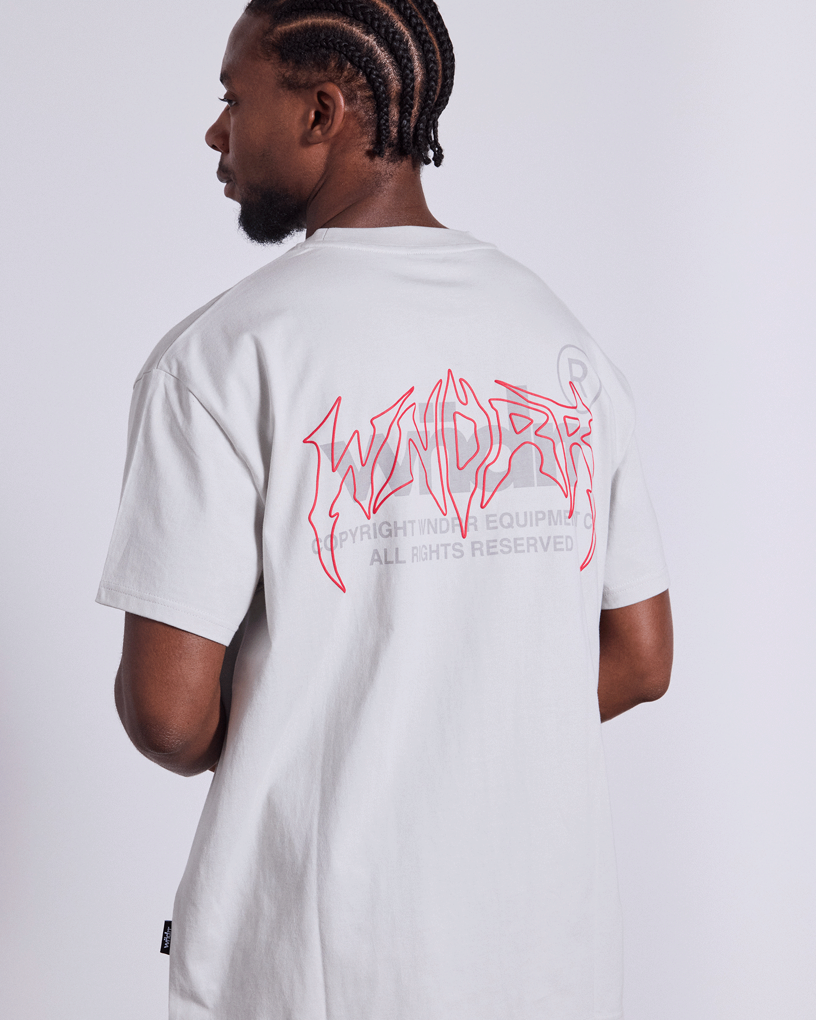 Model 184cm / Size M