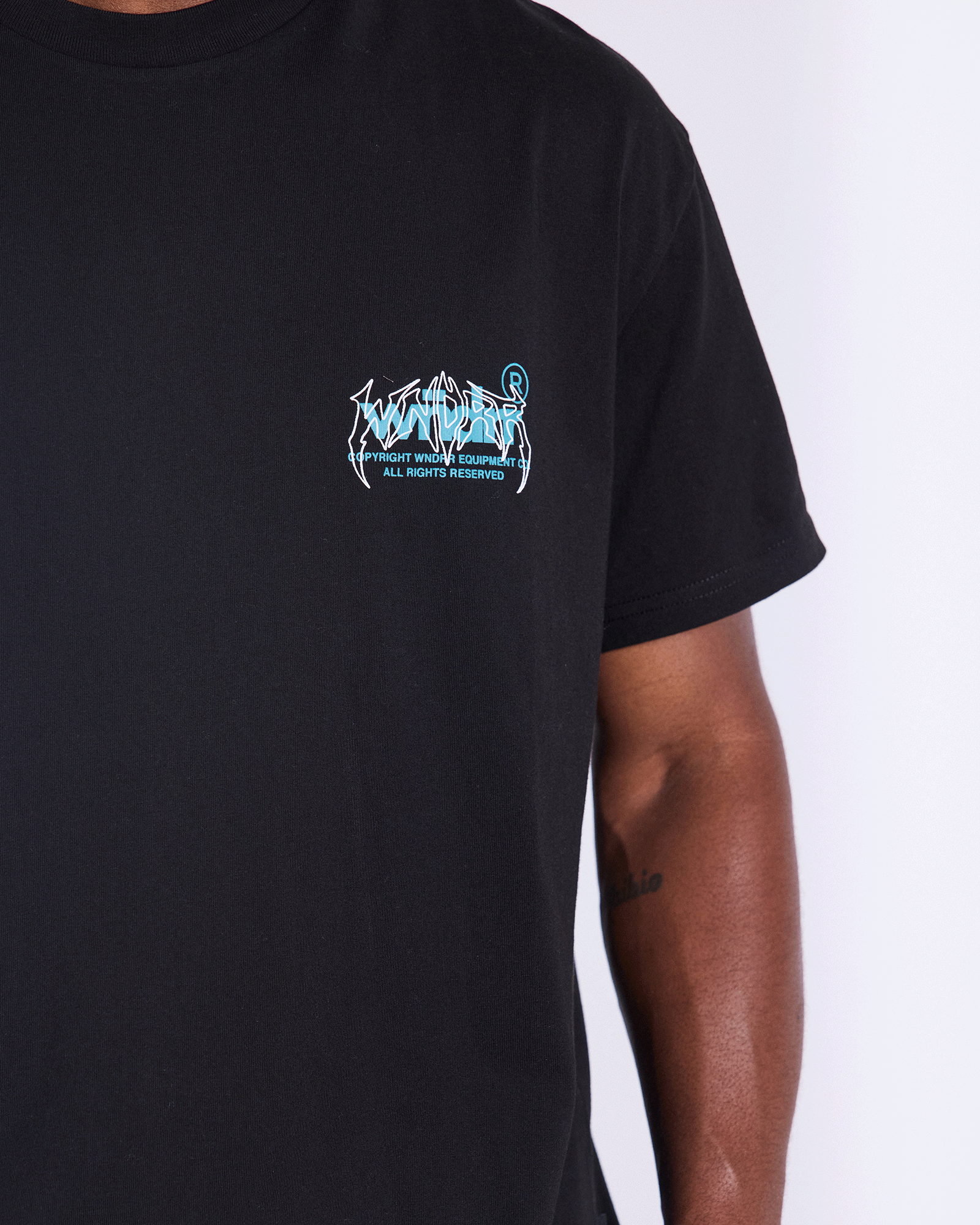 SHUTDOWN BOX FIT TEE - BLACK