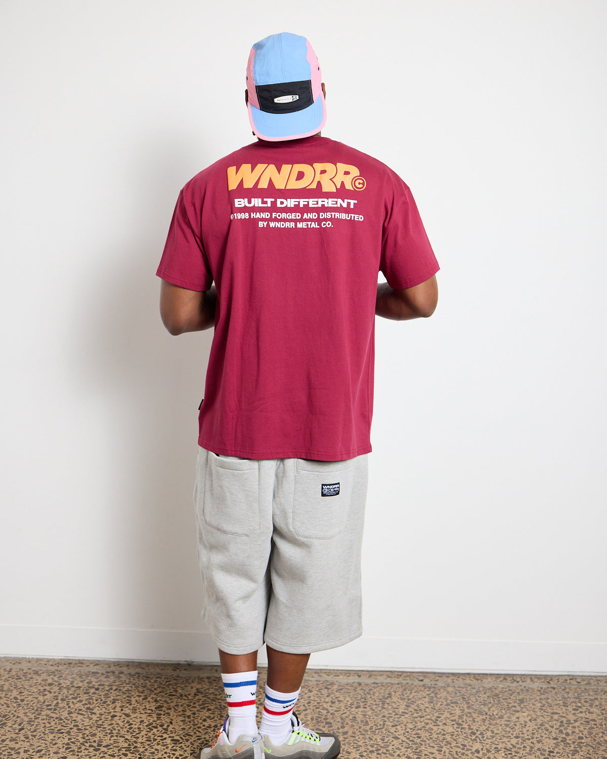 Model 183cm / Size L