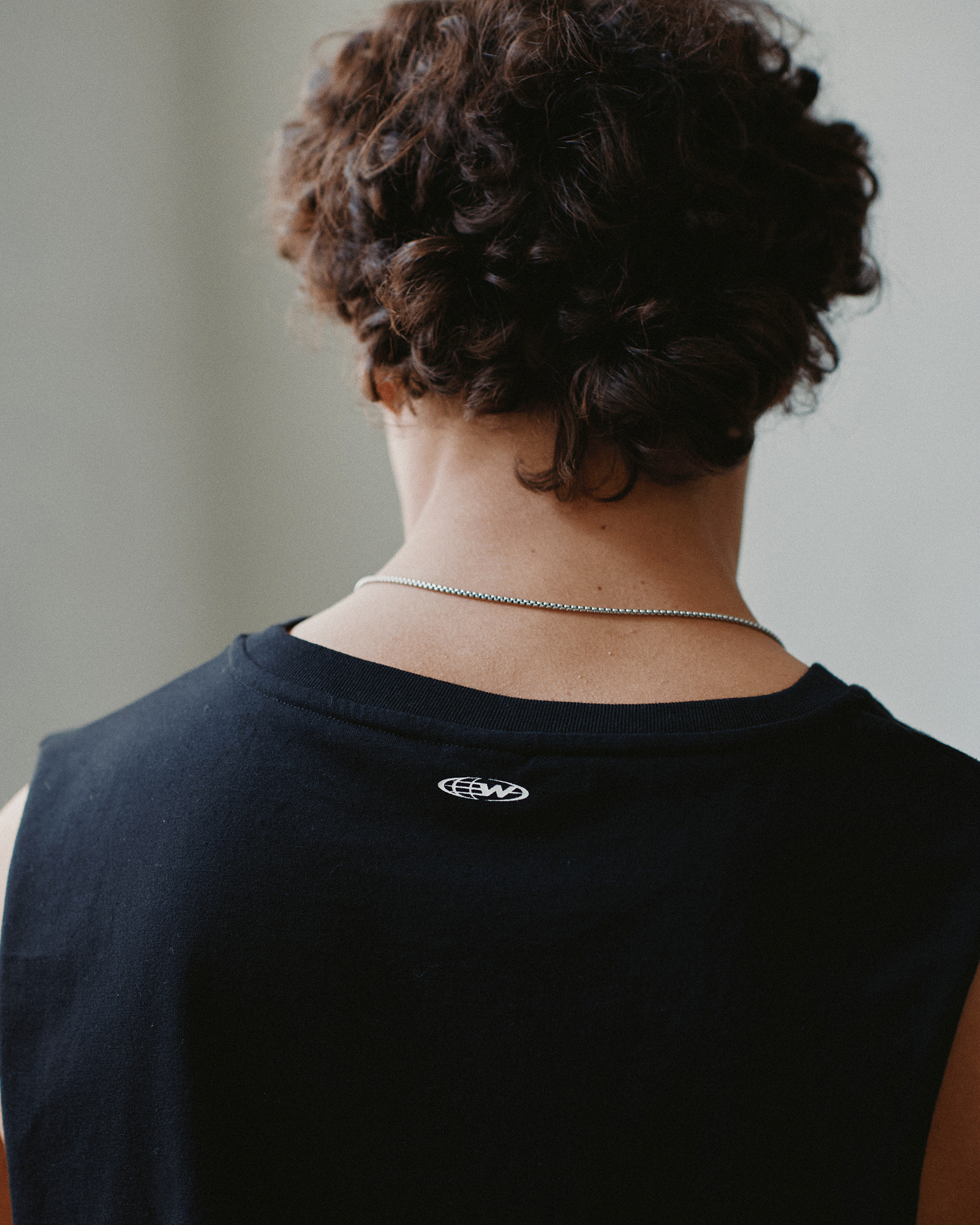 BRIDGE MUSCLE TOP - BLACK