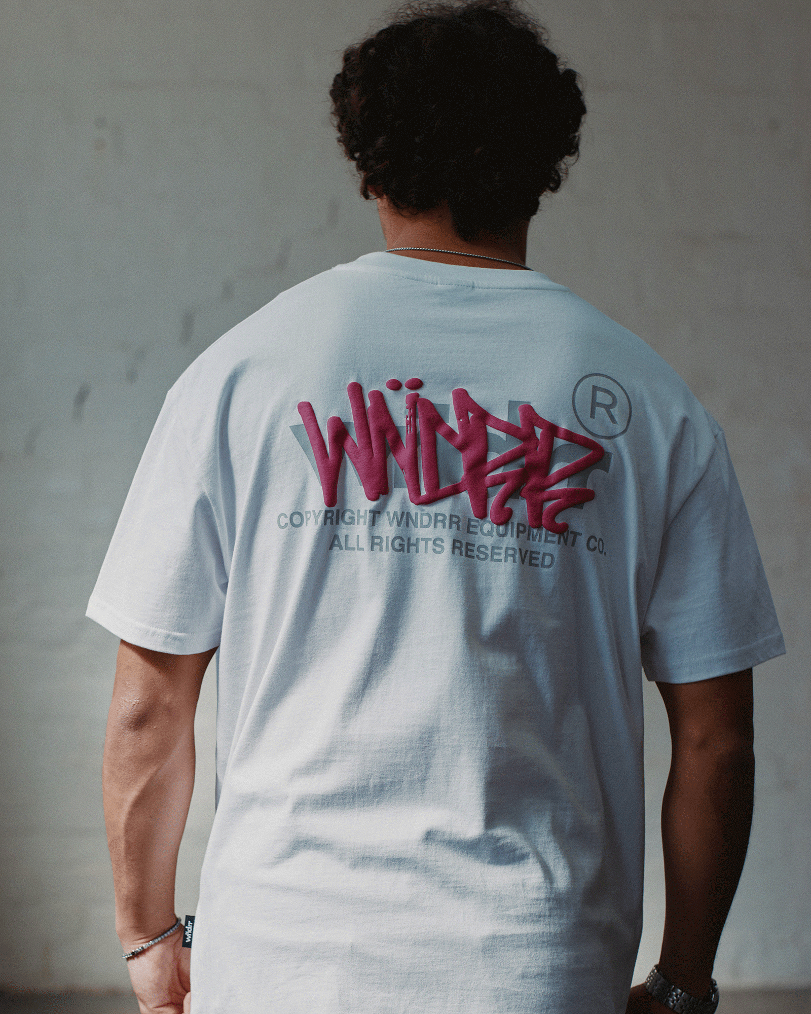 TAGGED BOX FIT TEE - WHITE