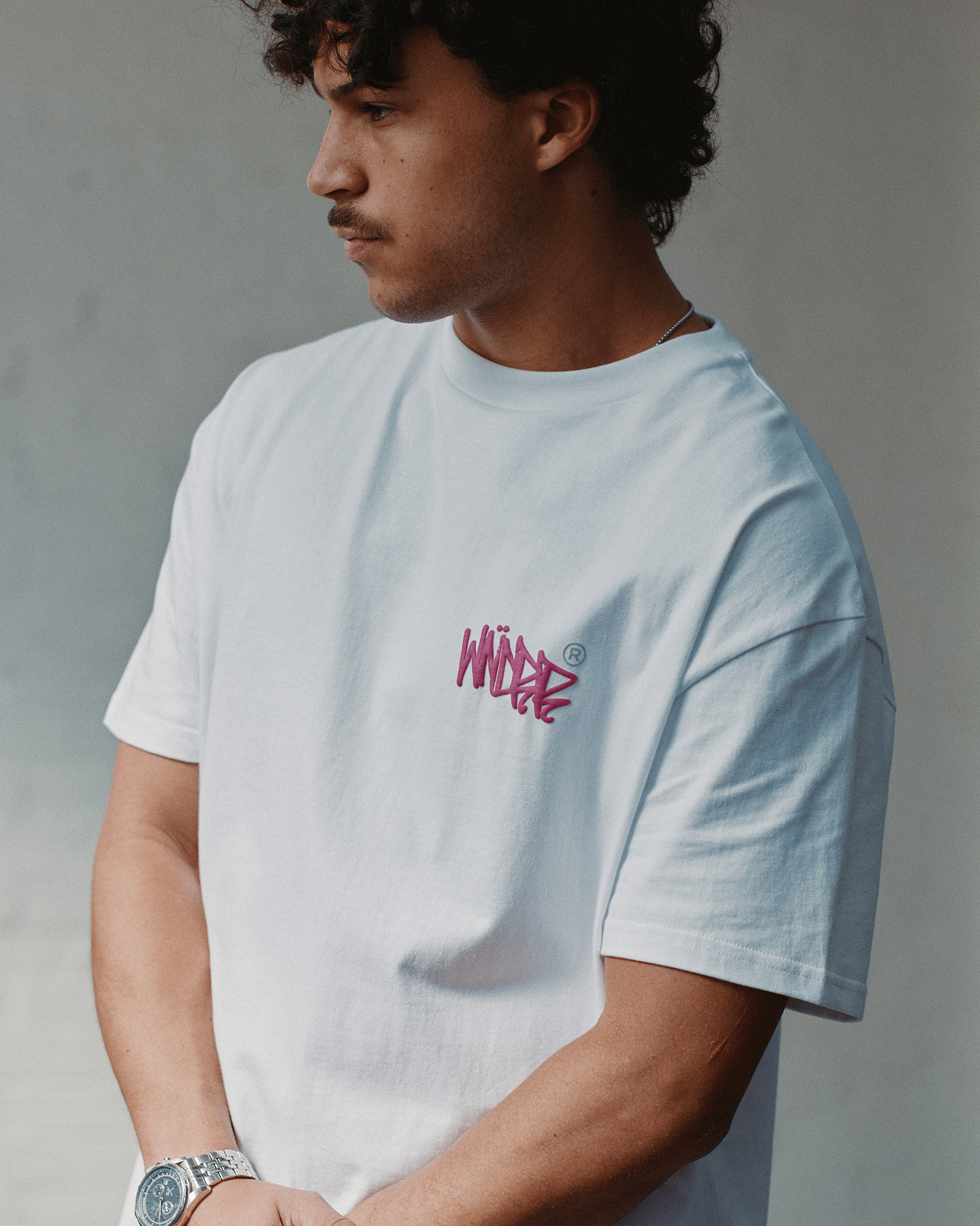 TAGGED BOX FIT TEE - WHITE