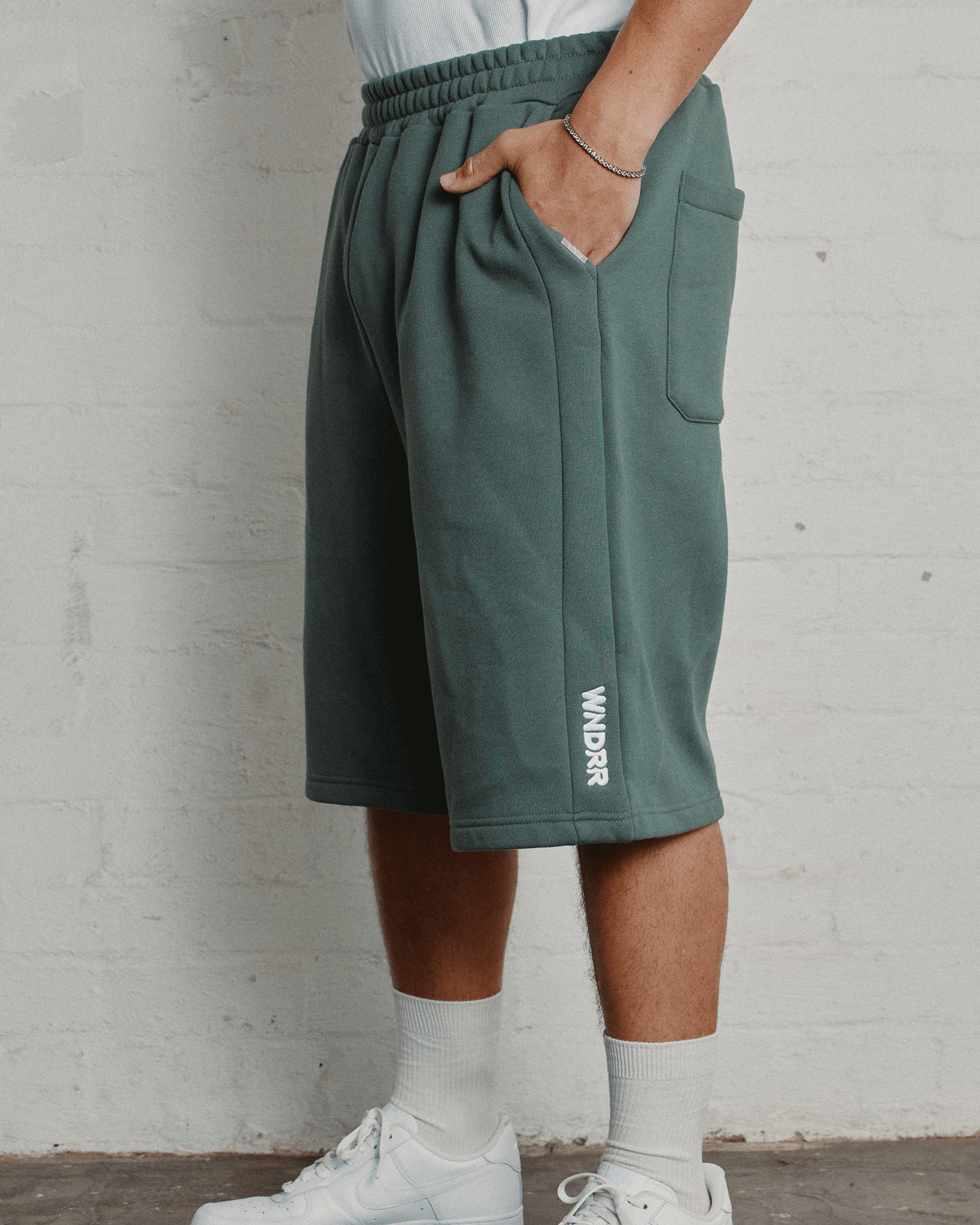 HALO TRACKSHORT - DARK GREEN