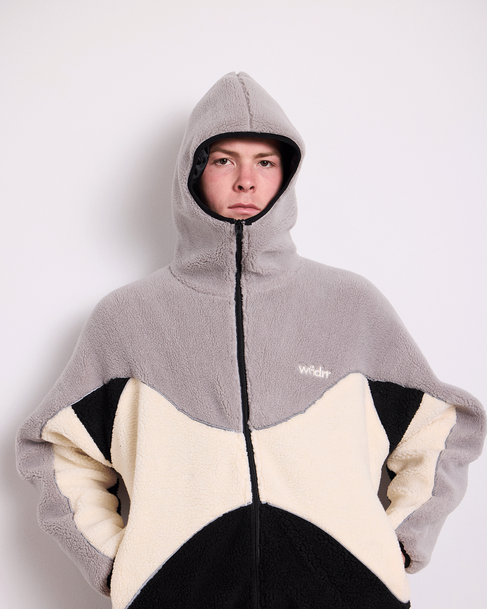 THE WORLD FLEECE JACKET - GREY/BLACK