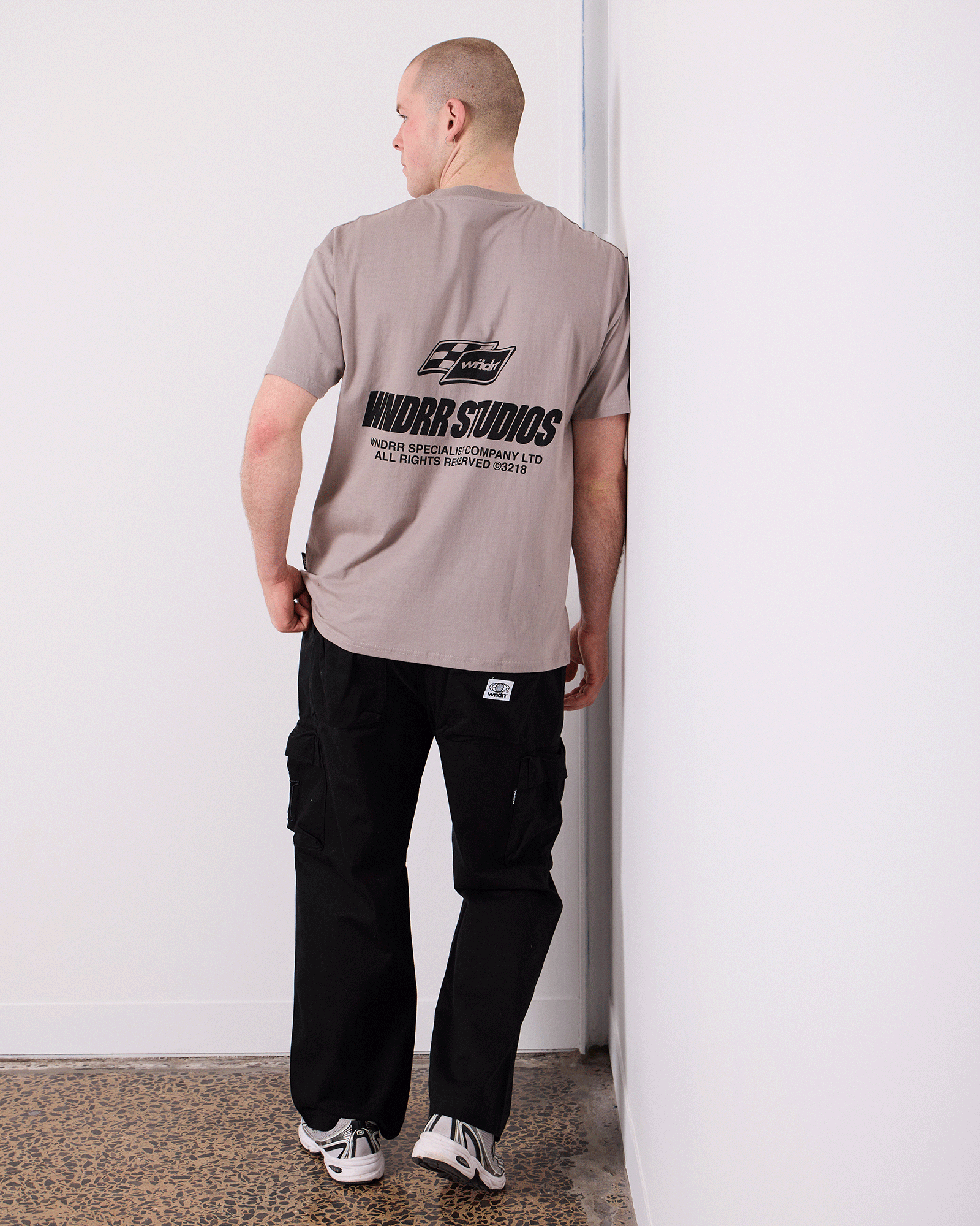 APEX BOX FIT TEE - MOON GREY