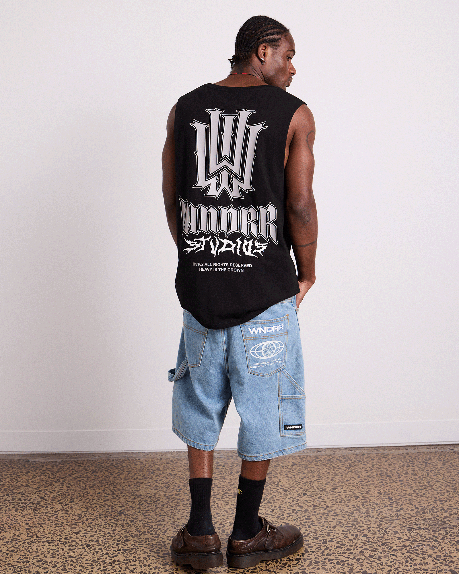 BLEACH MUSCLE TOP - BLACK