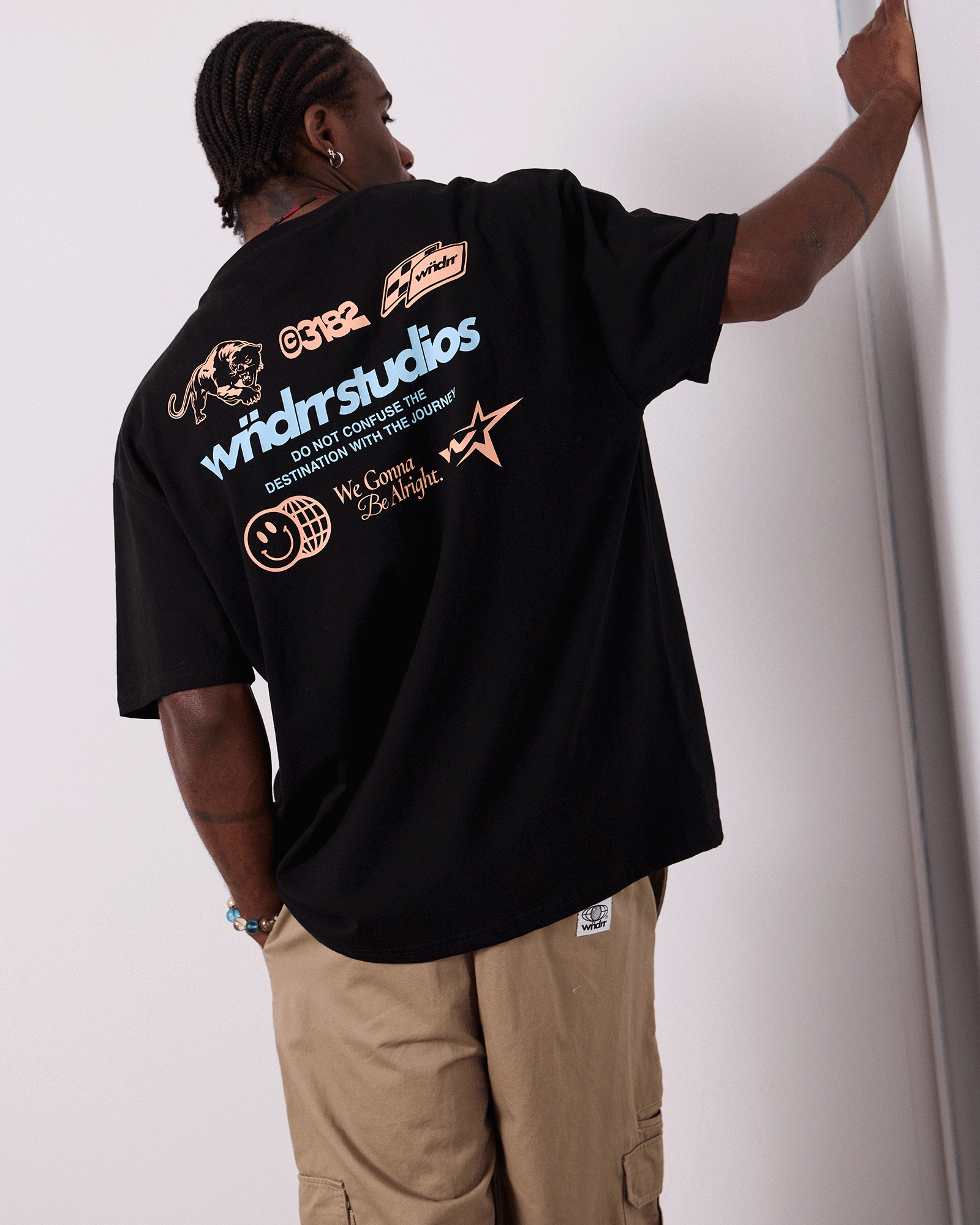 OVERSTEER BOX FIT TEE - BLACK