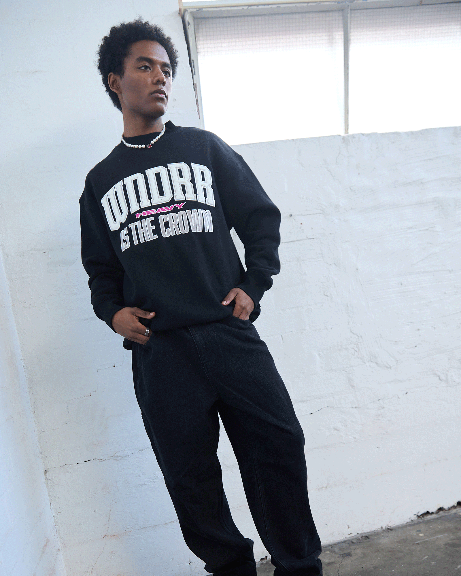 PROLOGUE CREW SWEAT - BLACK
