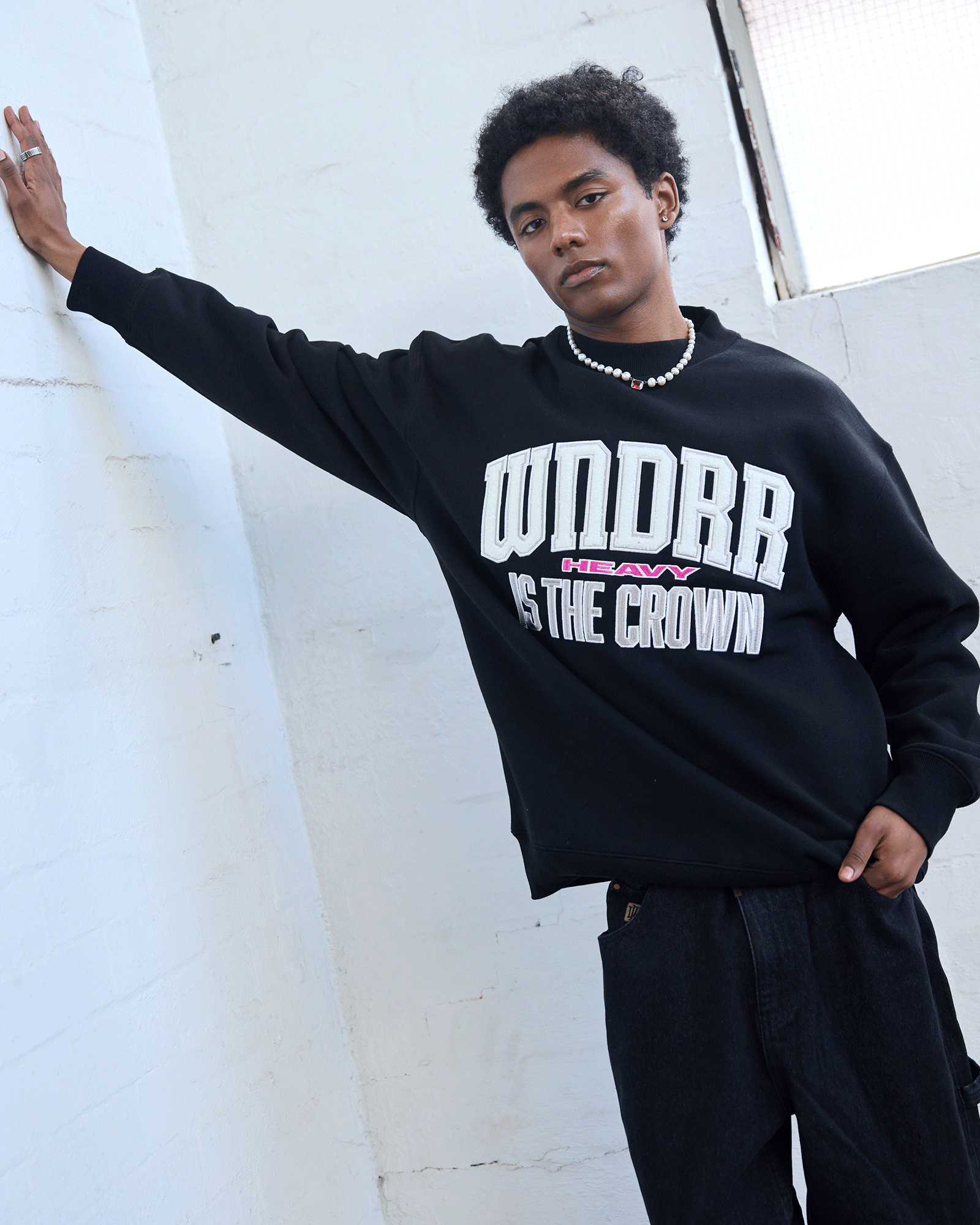 PROLOGUE CREW SWEAT - BLACK