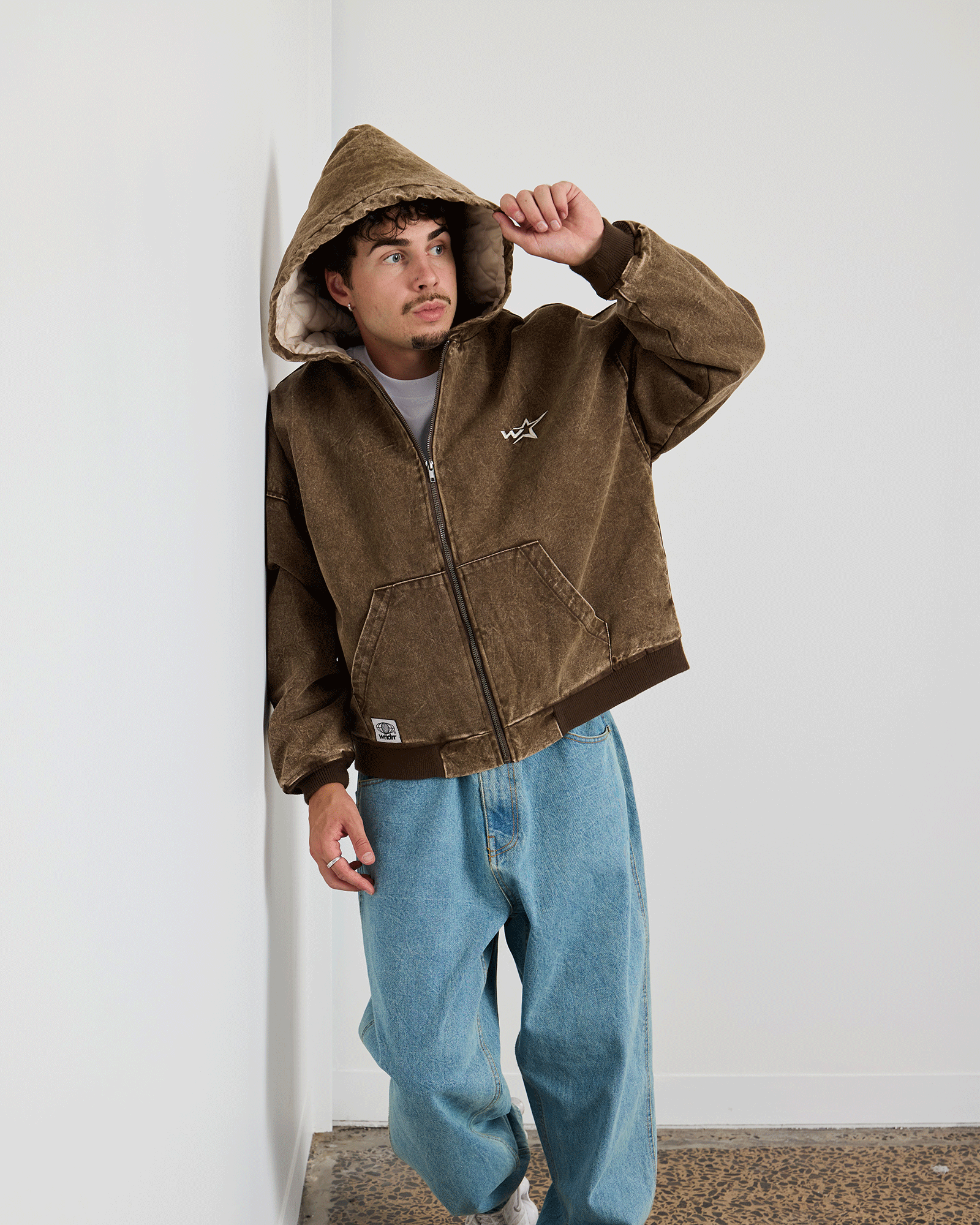 Model 175cm / Size M