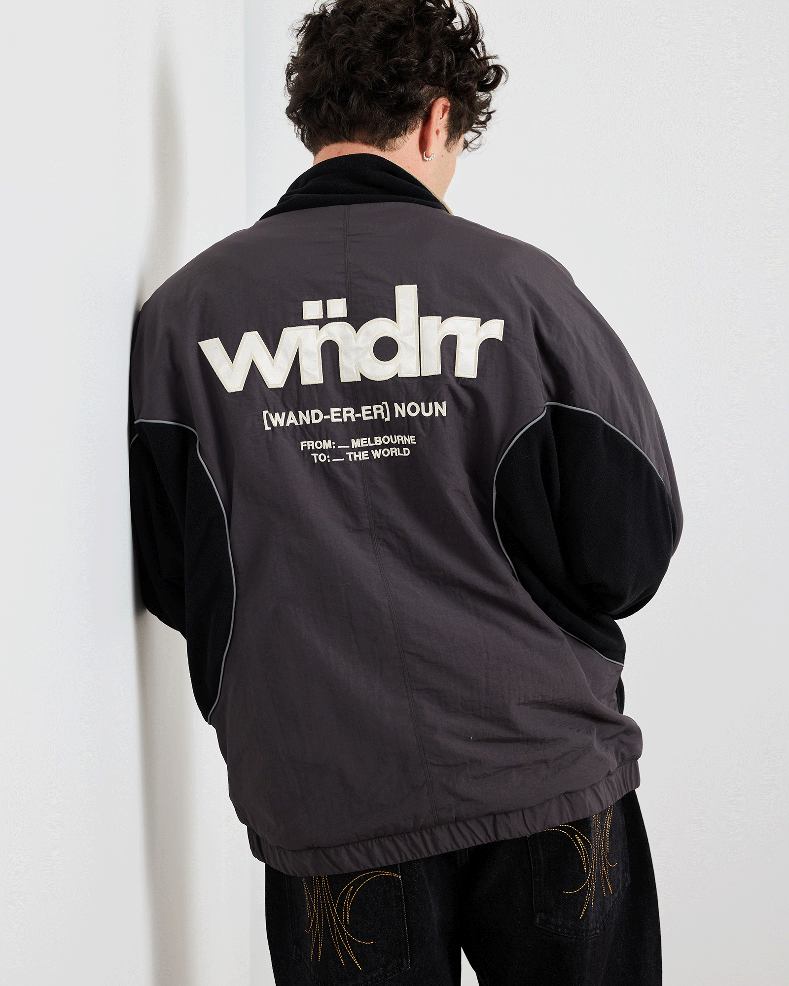 LE MONDE REVERSIBLE FLEECE JACKET - BLACK/MOON GREY