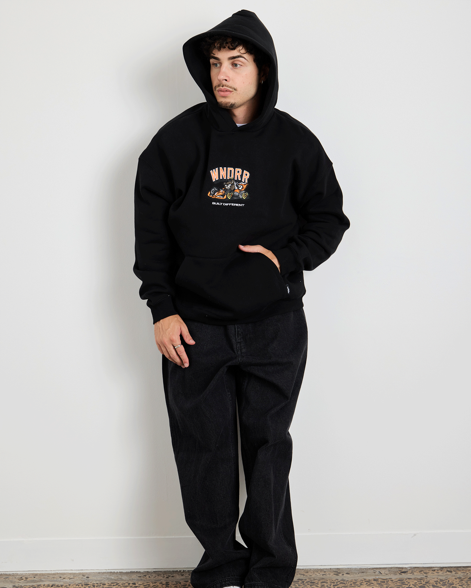 OSCAR HOOD SWEAT - BLACK