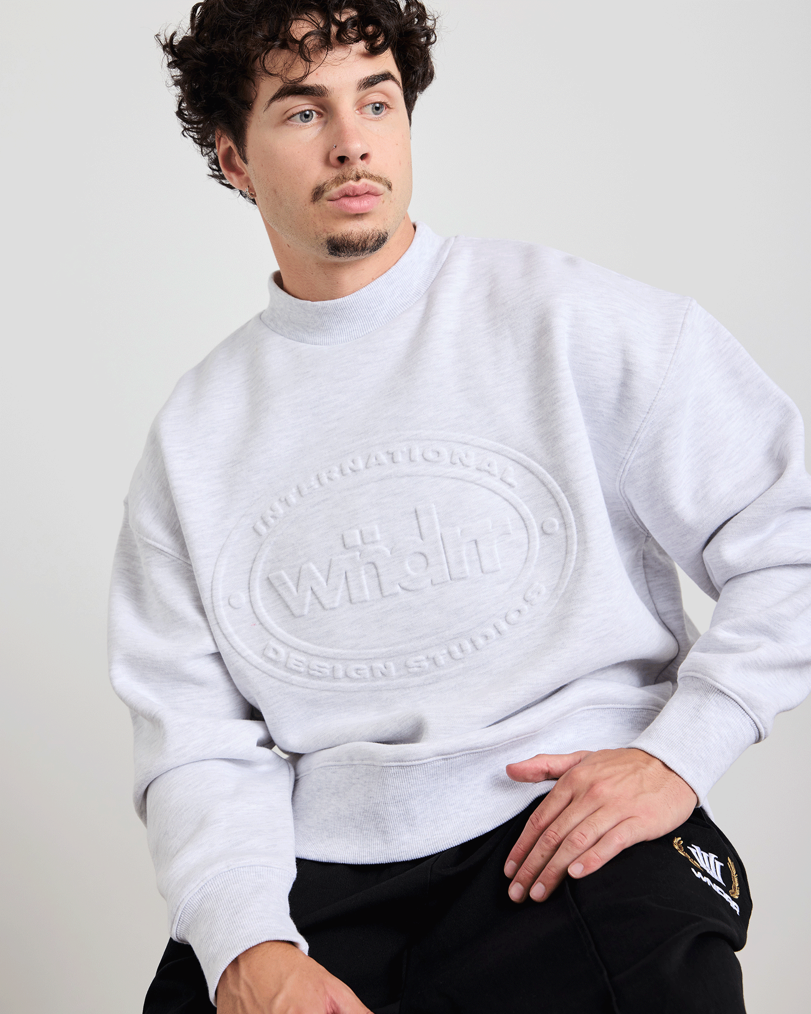 CREDIT CREW SWEAT - WHITE MARLE