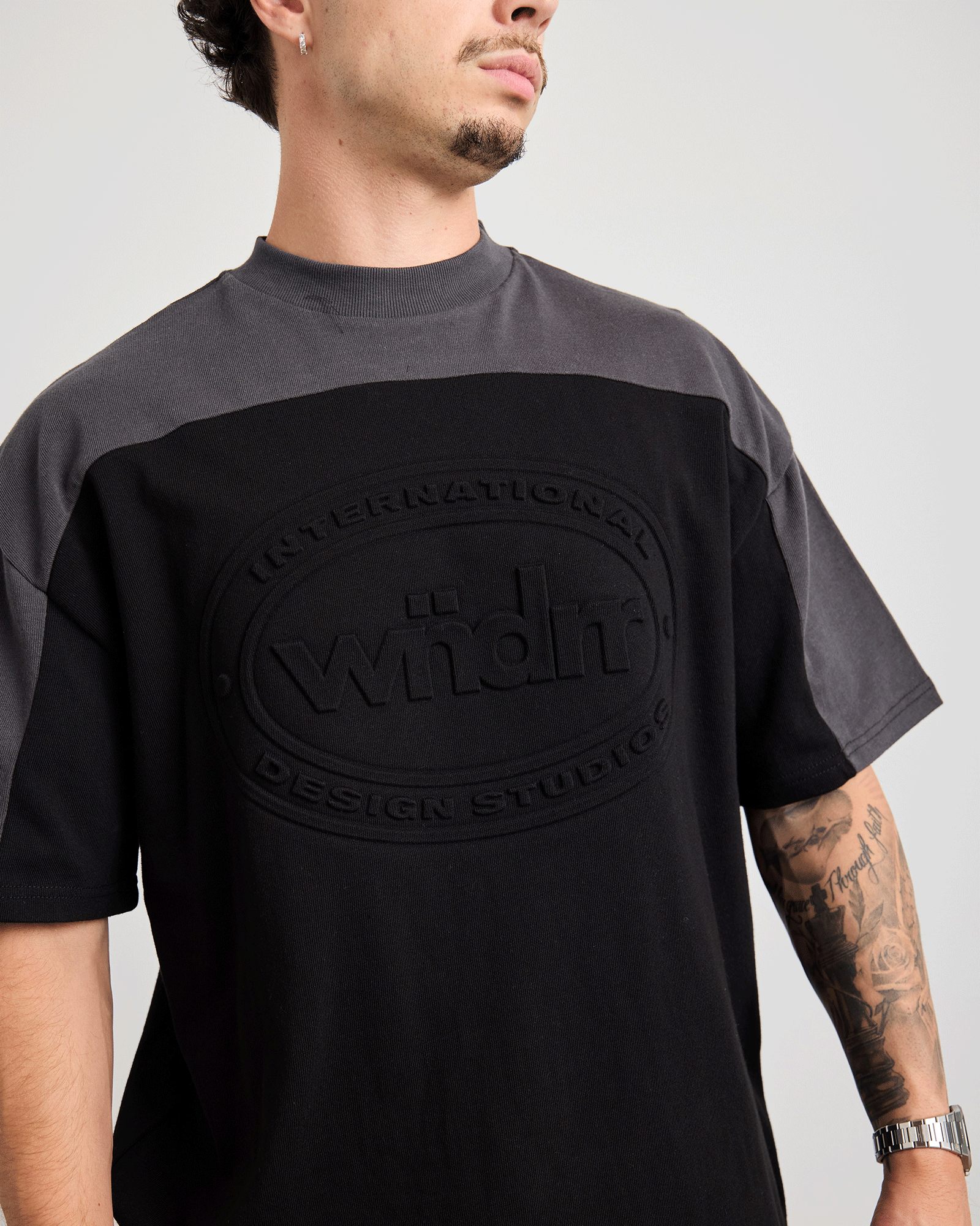 CREDIT PANEL HEAVY WEIGHT TEE - BLACK