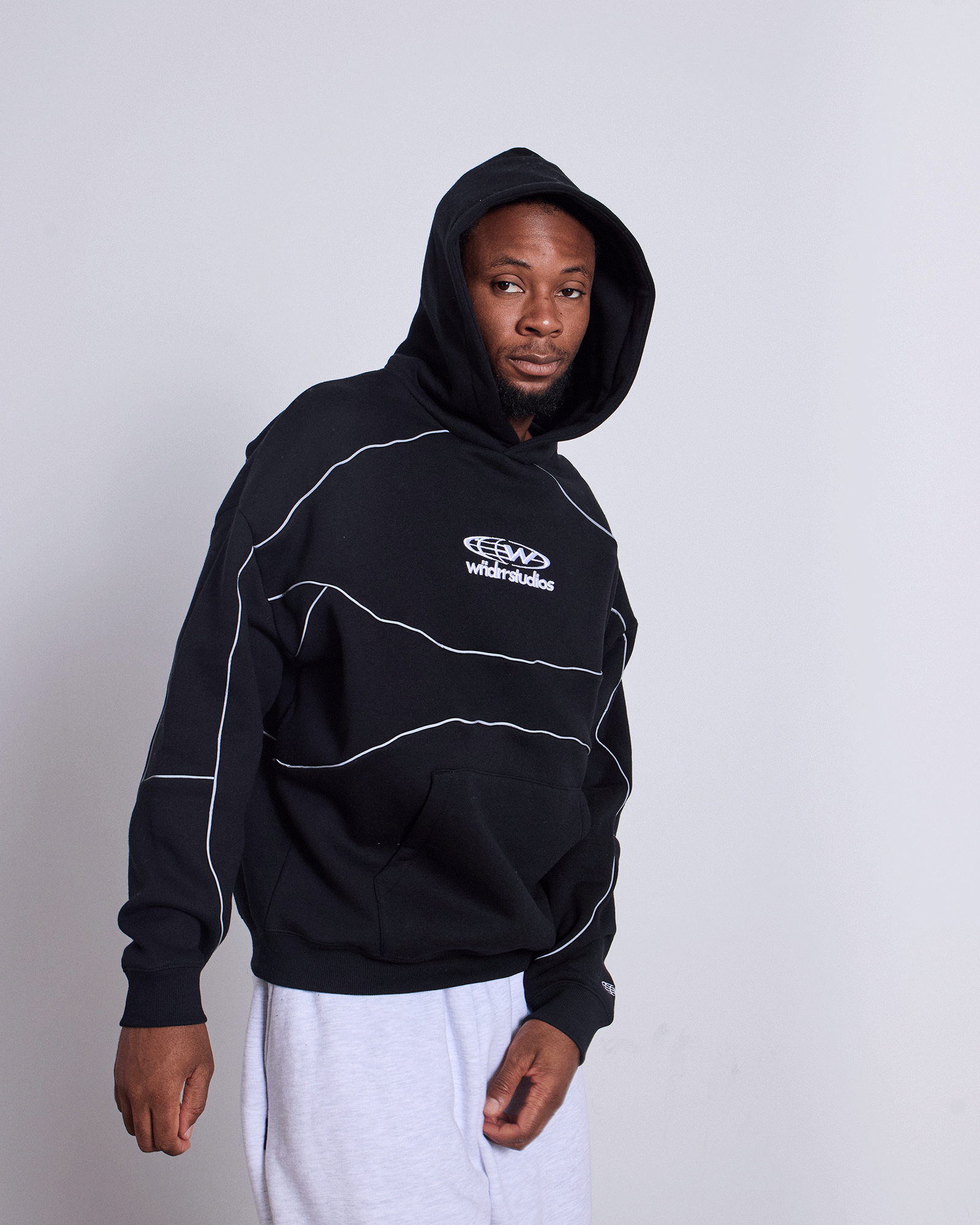 Model 184cm / Size M