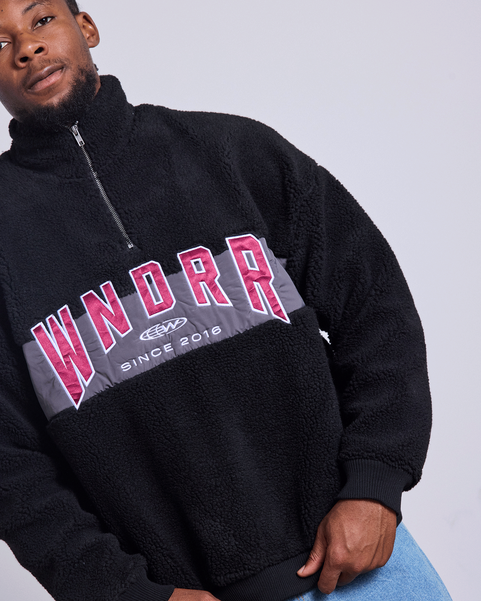HASHI 1/4 ZIP SHERPA FLEECE - BLACK