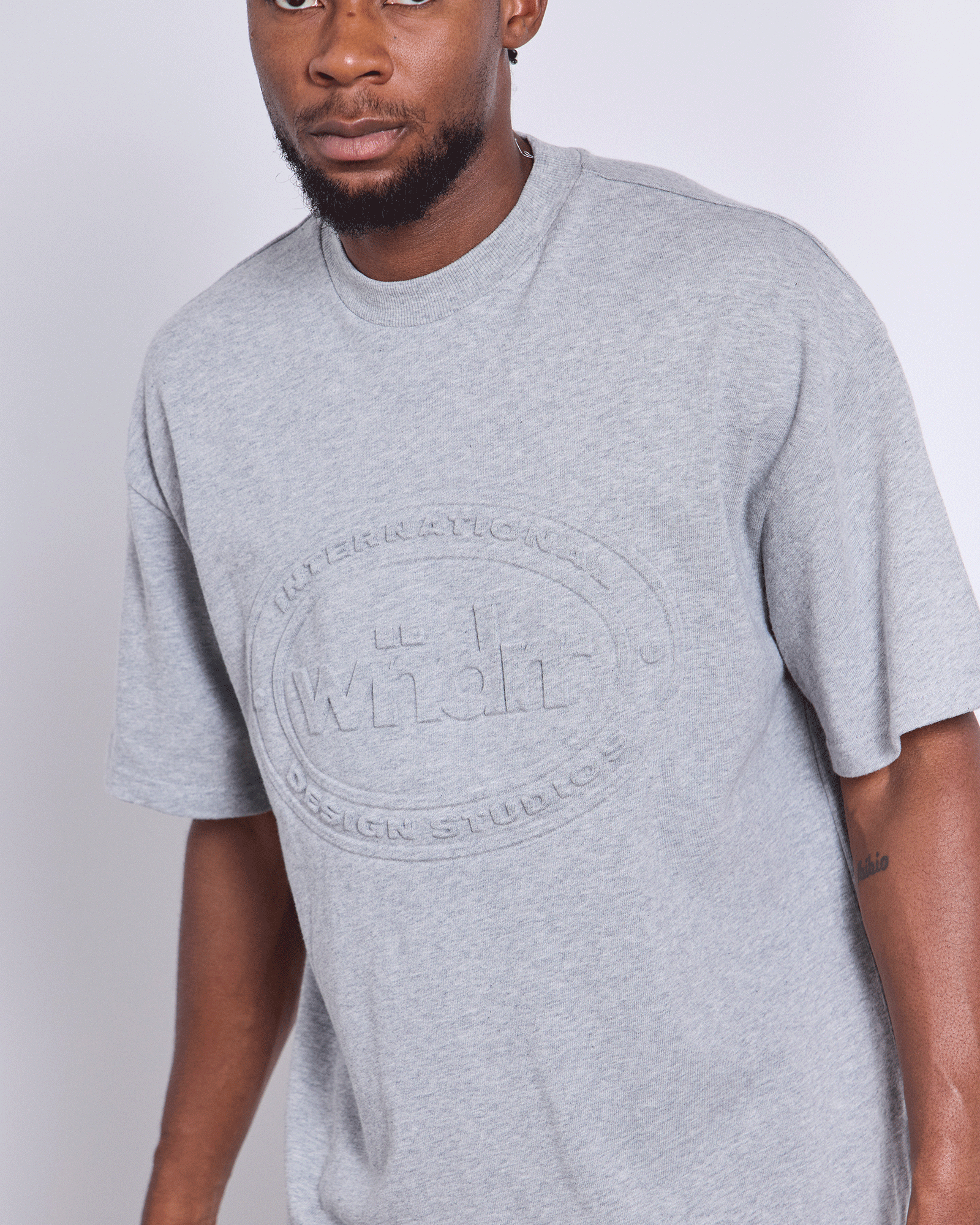 Model 184cm / Size M
