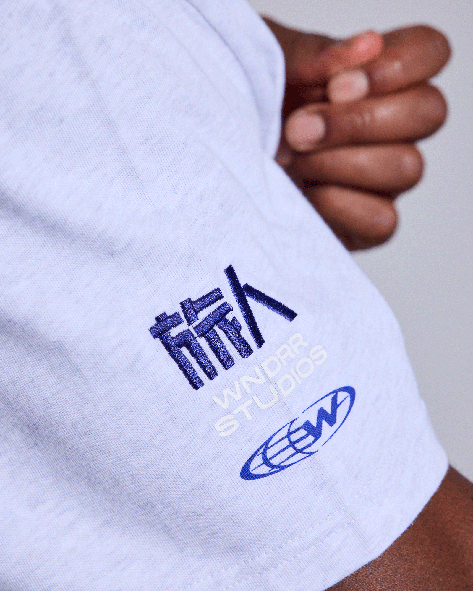HASHI BOX FIT TEE - WHITE MARLE