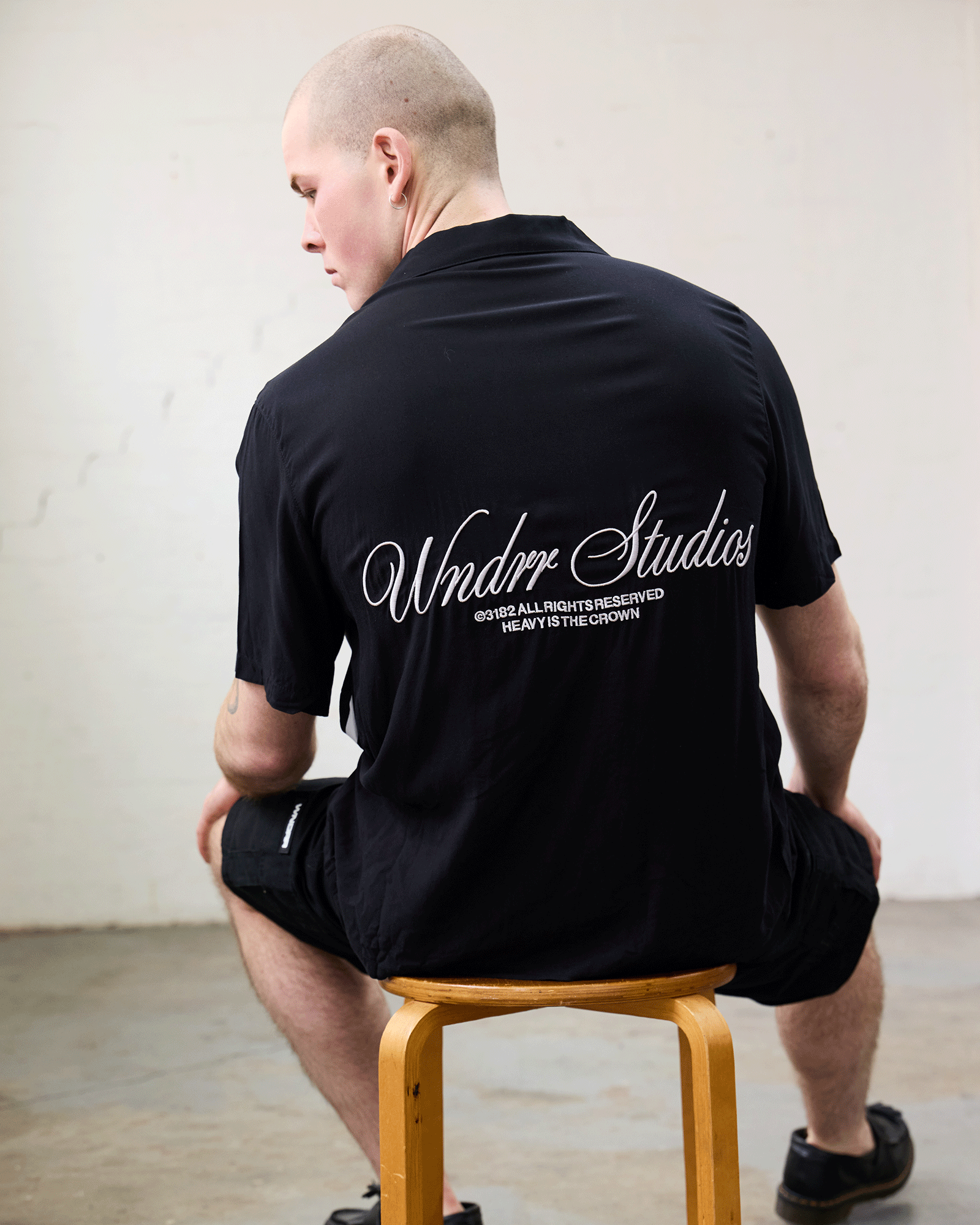 LOFTS S/S SHIRT - BLACK