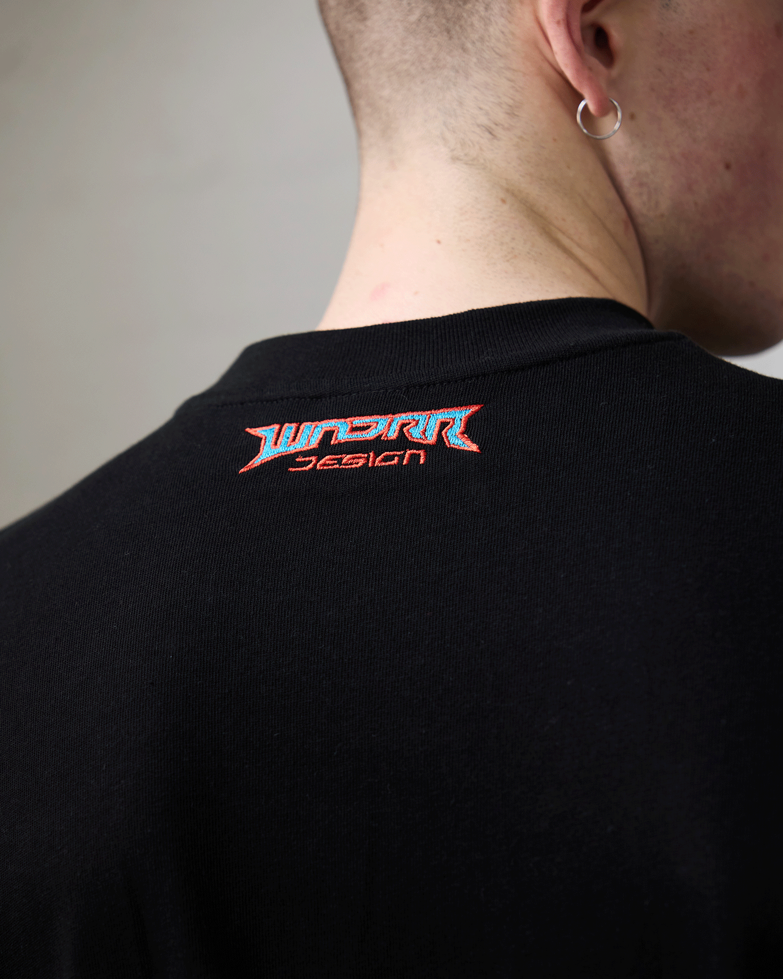 PULSE HEAVY WEIGHT TEE - BLACK