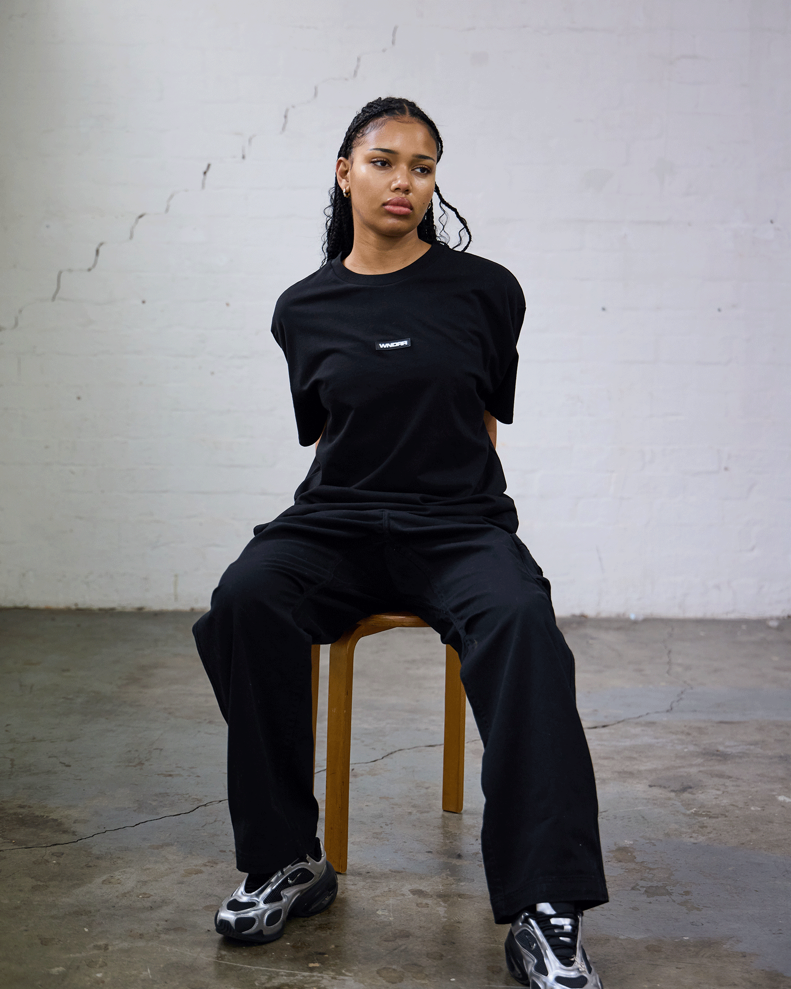 HEXED BOX FIT TEE - BLACK