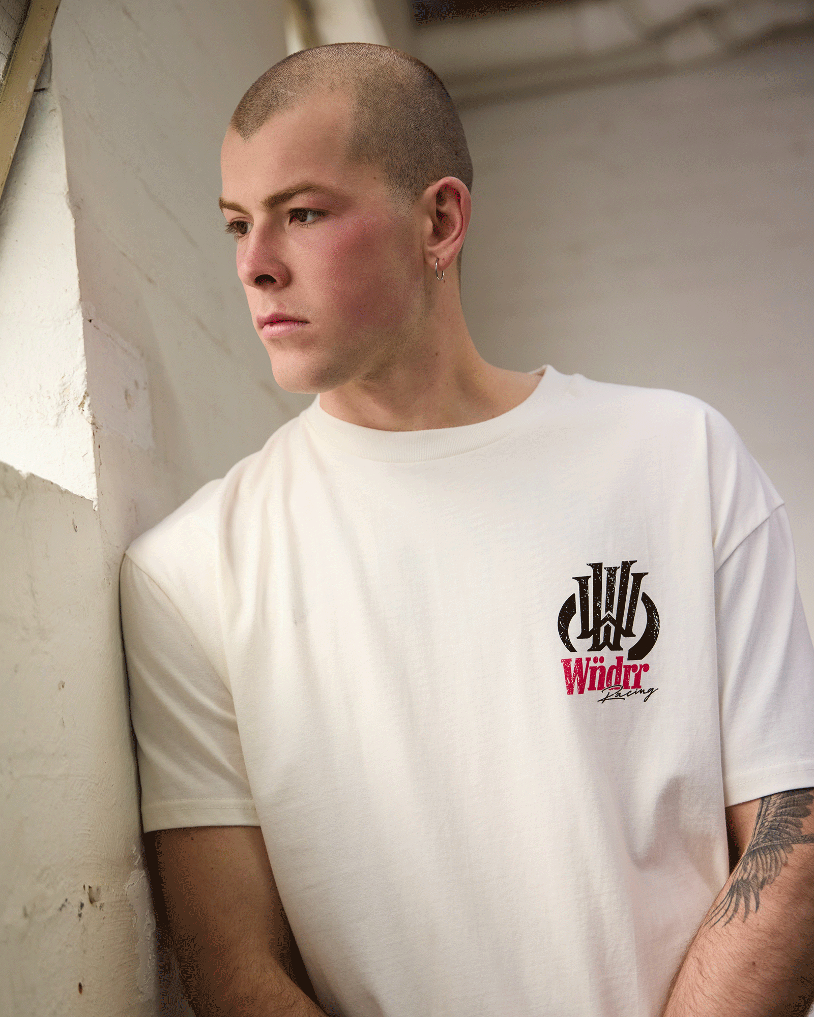 SKYLINE BOX FIT TEE - OFF WHITE