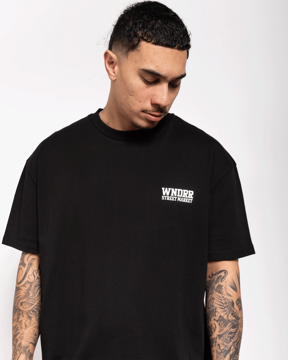 Model 182cm / Size L