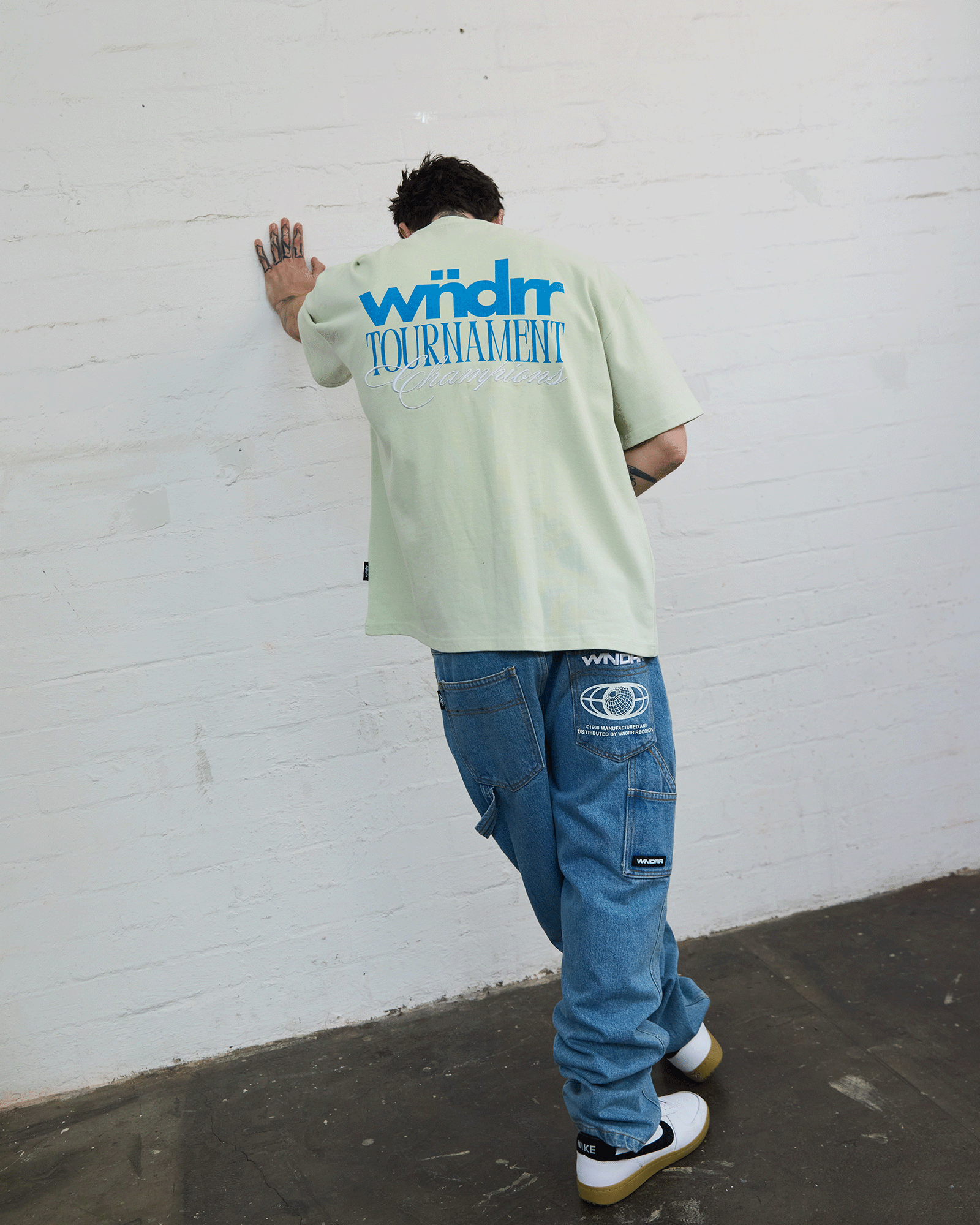 TOURNAMENT HEAVY WEIGHT TEE - AURA GREEN