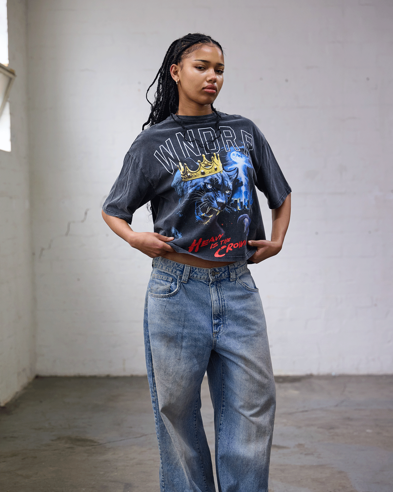 MONARCH CROPPED FIT TEE - WASHED BLACK