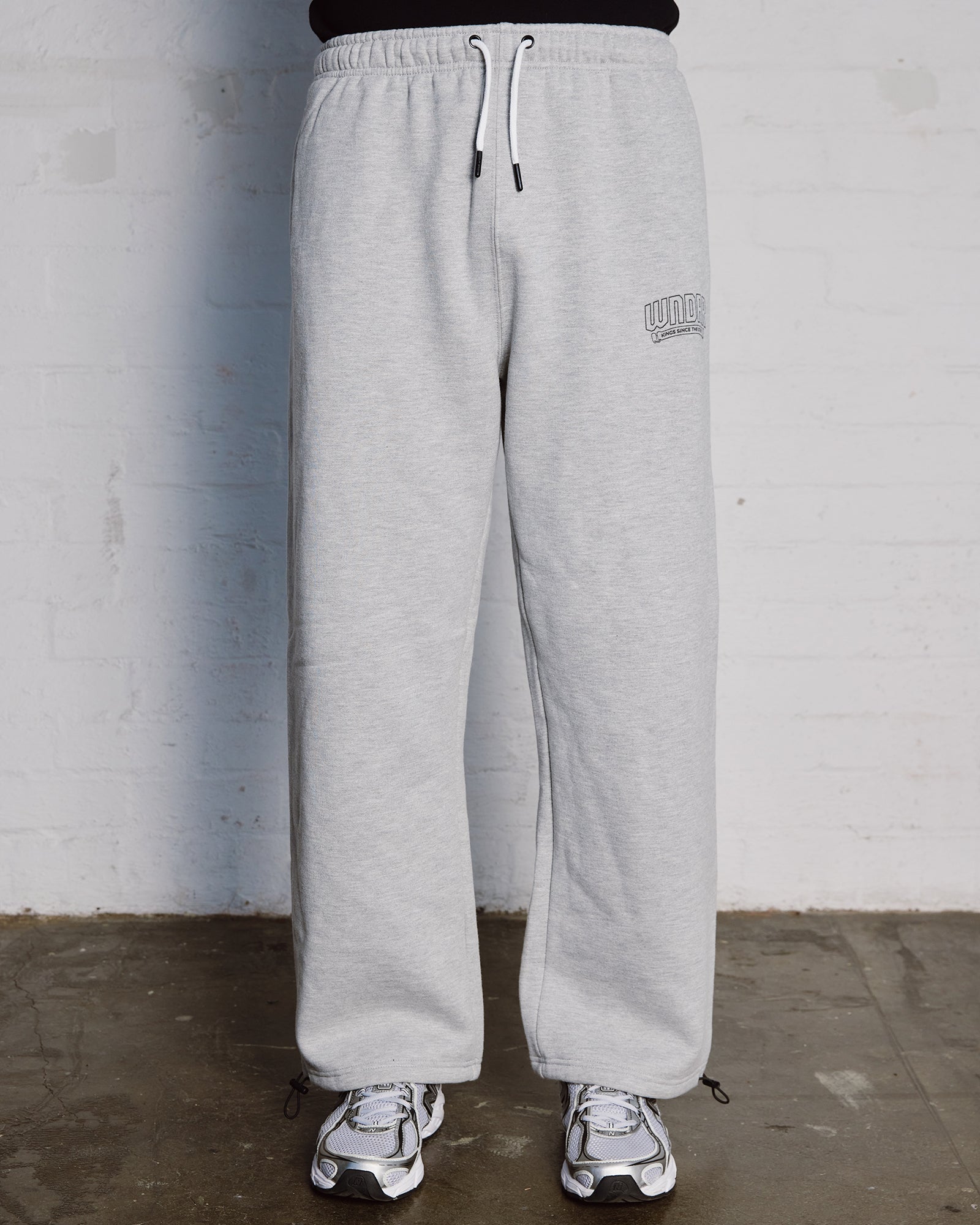 BANNER LOUNGE TRACKPANT - GREY MARLE