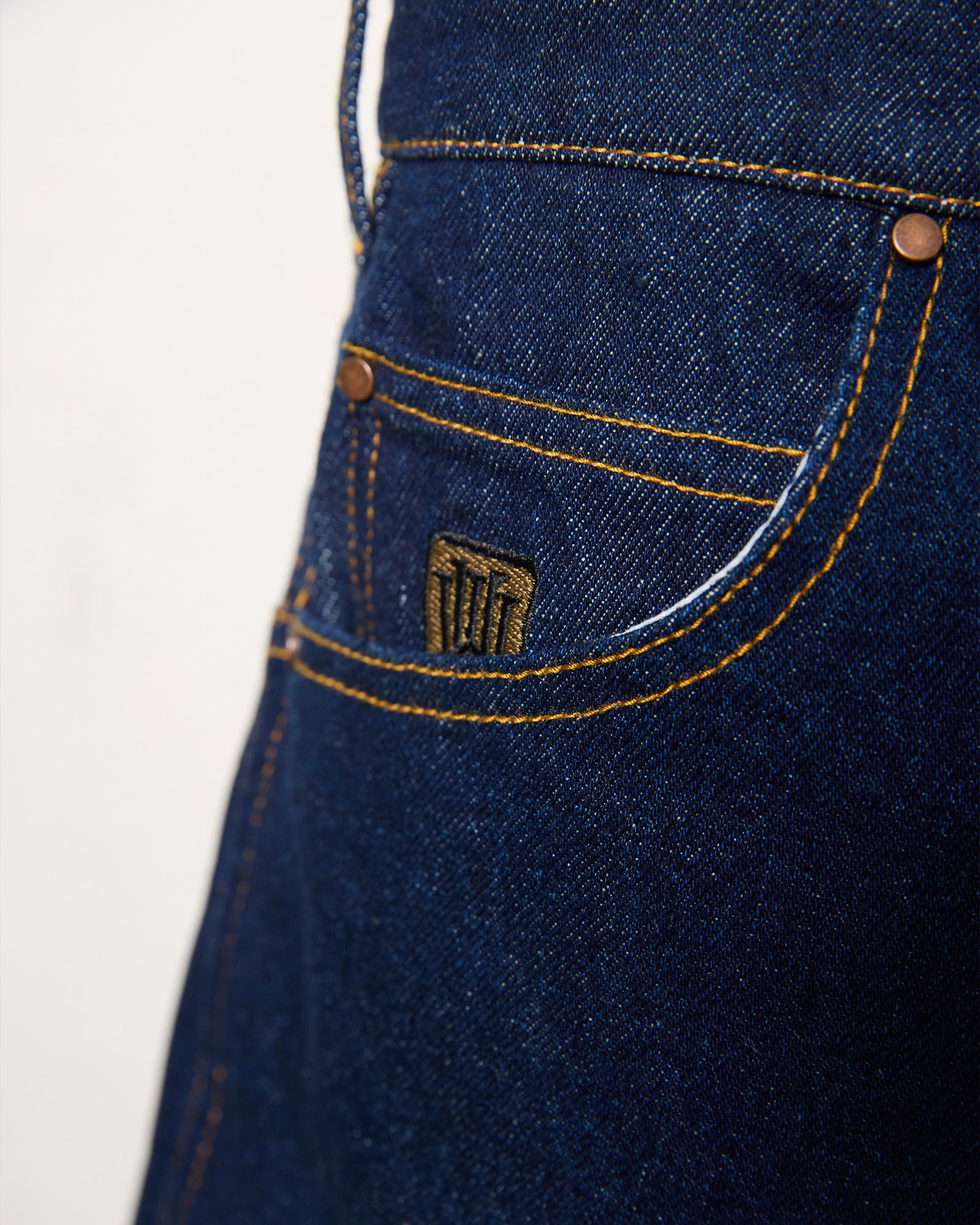 BOOSTER DENIM SHORT - WASHED INDIGO