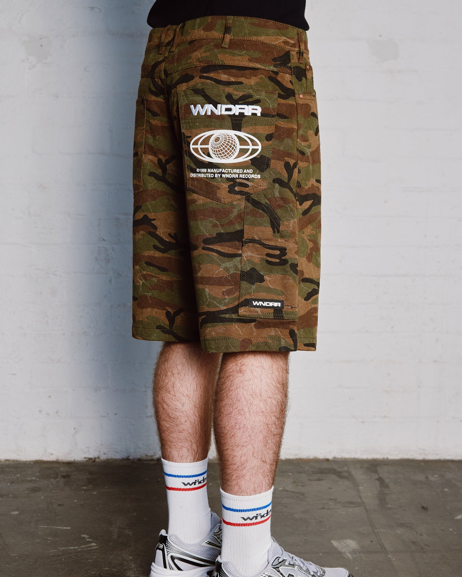 BOOSTER DENIM SHORT - CAMO