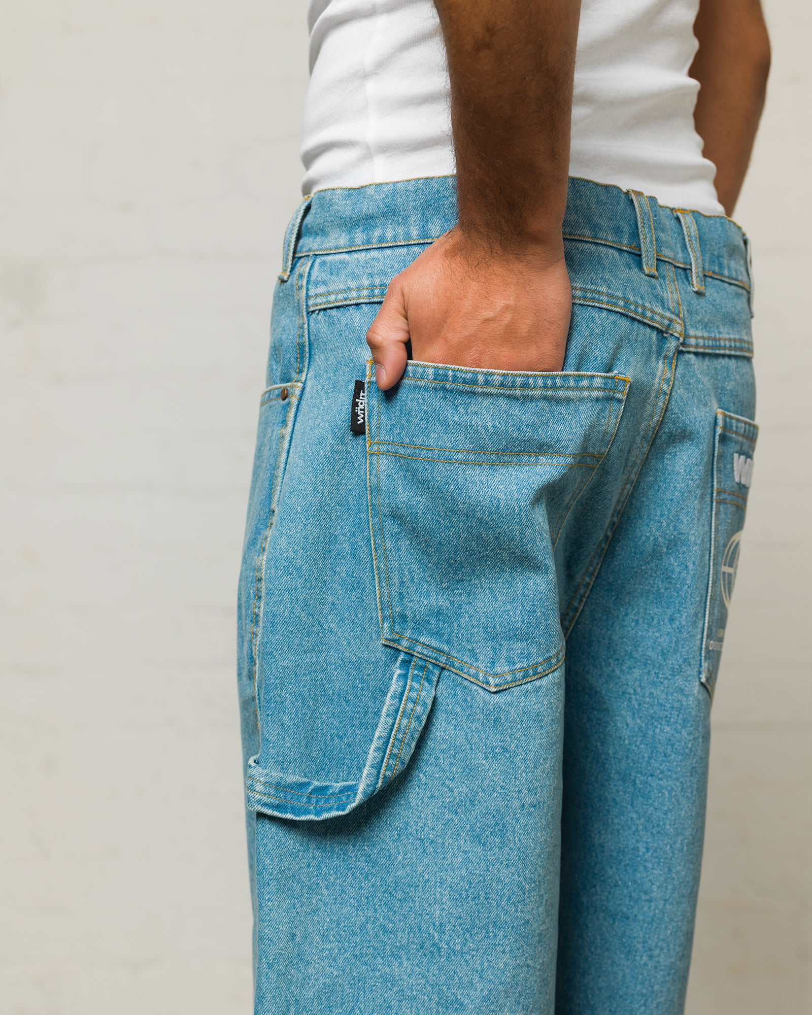 BOOSTER DENIM SHORT - WASHED BLUE
