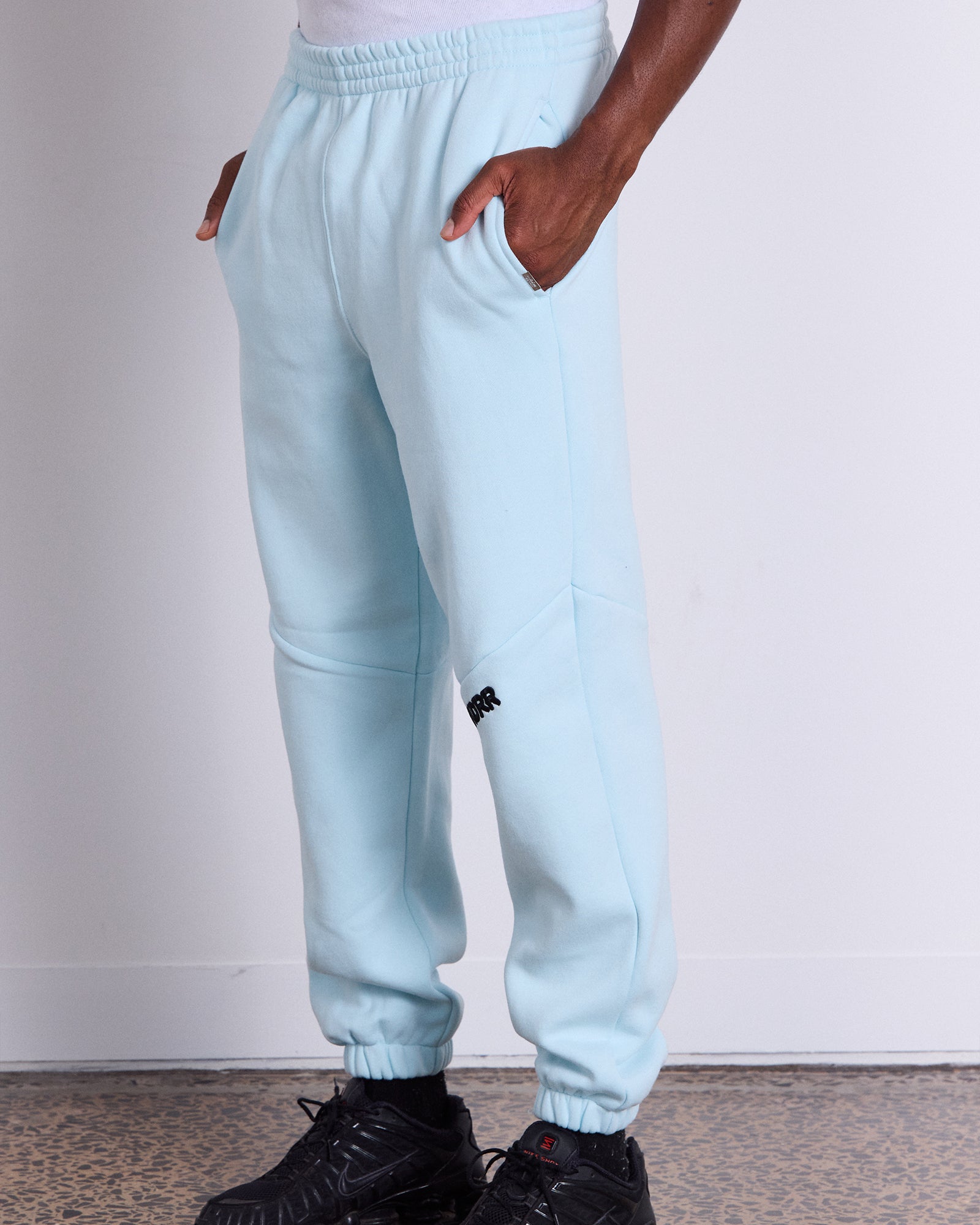 HALO BAGGY TRACKPANT - BABY BLUE