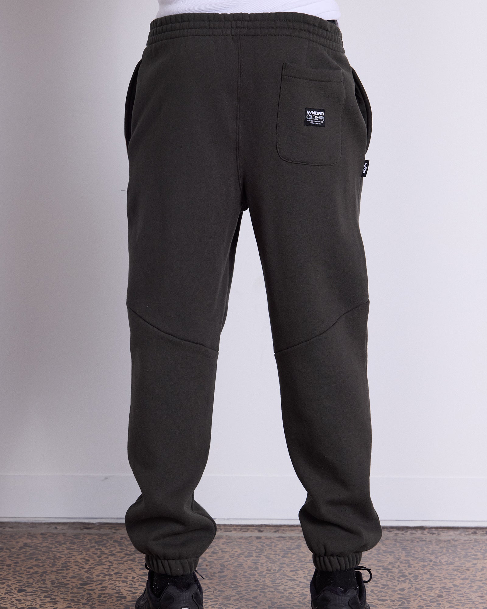 HALO BAGGY TRACKPANT - INK