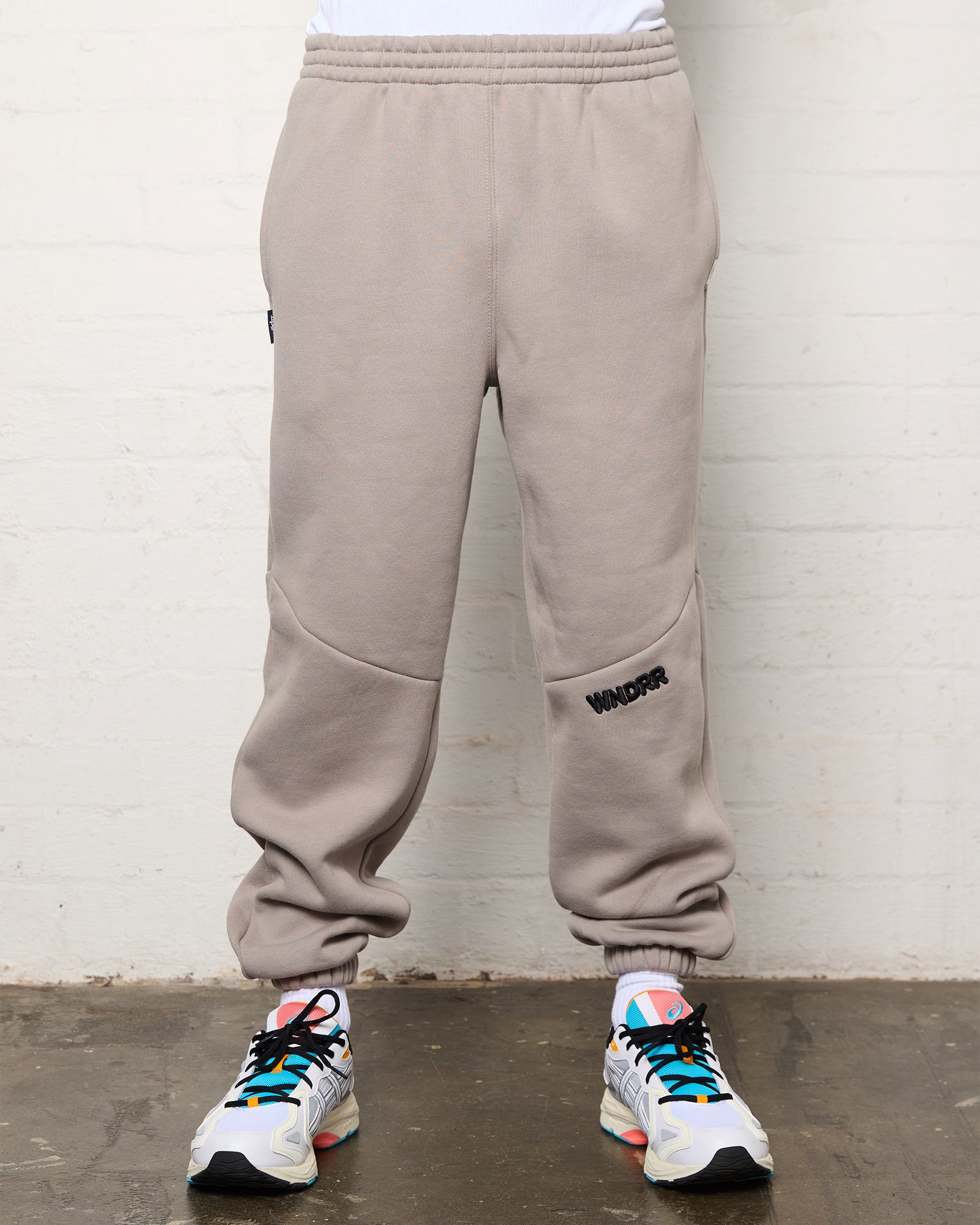 HALO BAGGY TRACKPANT - MOON GREY