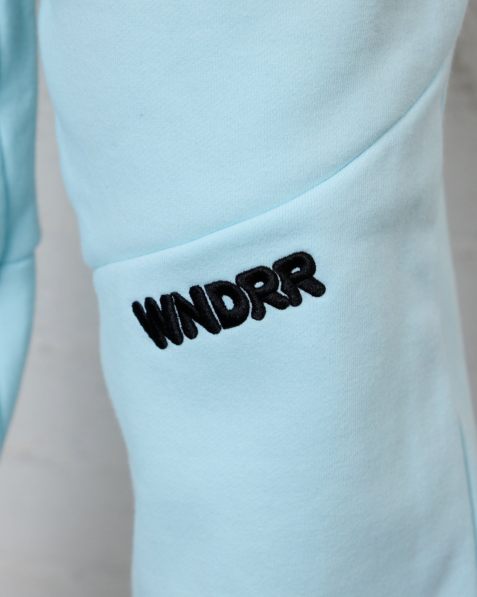 HALO BAGGY TRACKPANT - BABY BLUE