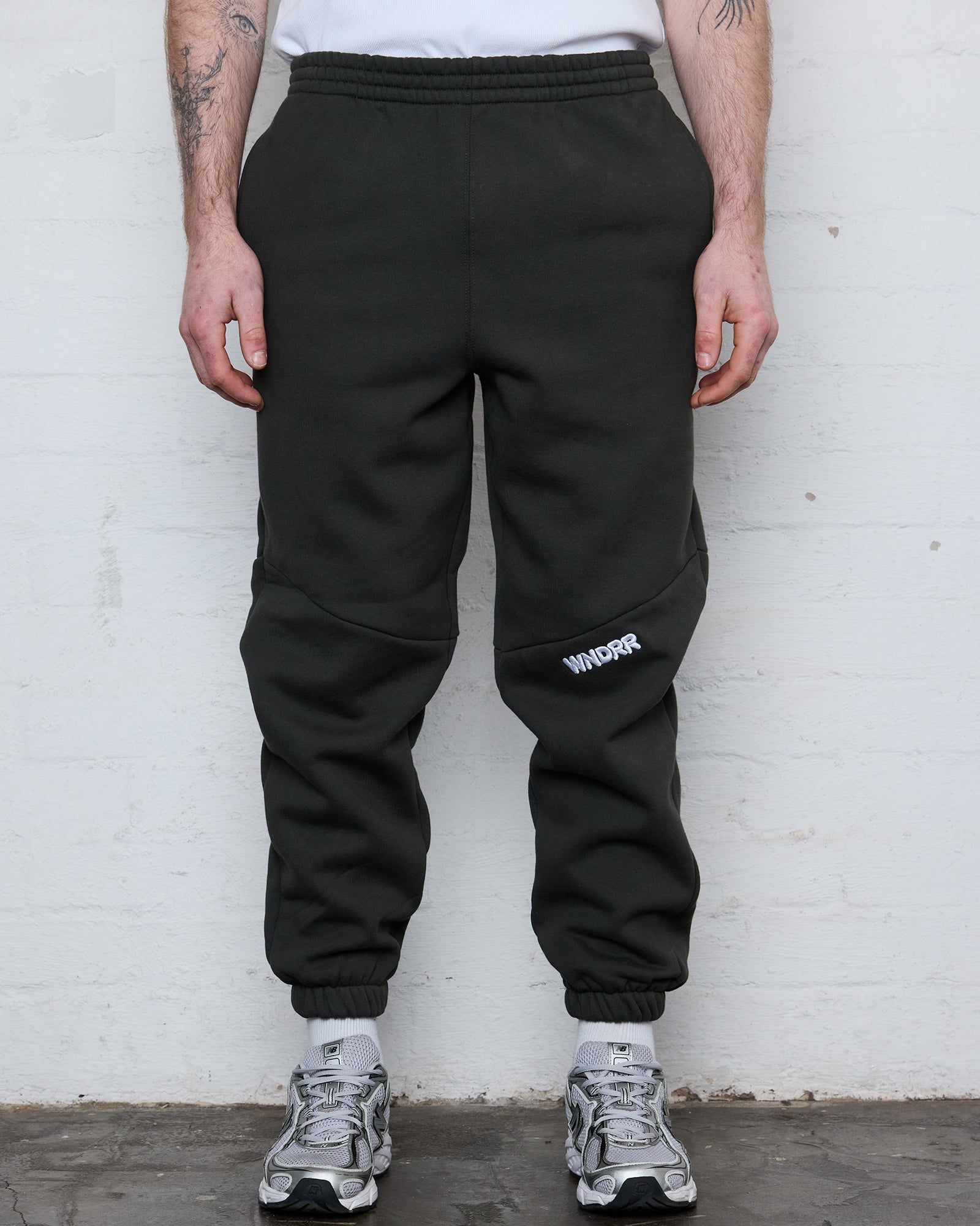 HALO BAGGY TRACKPANT - INK