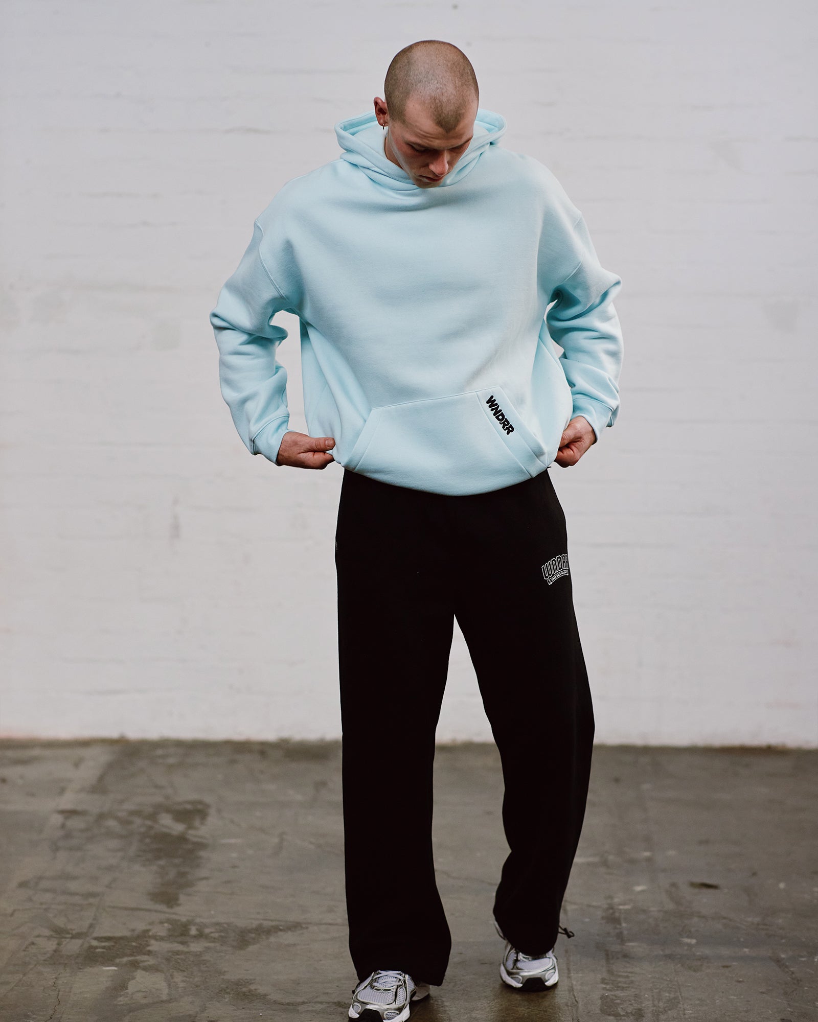 HALO HOOD SWEAT - BABY BLUE