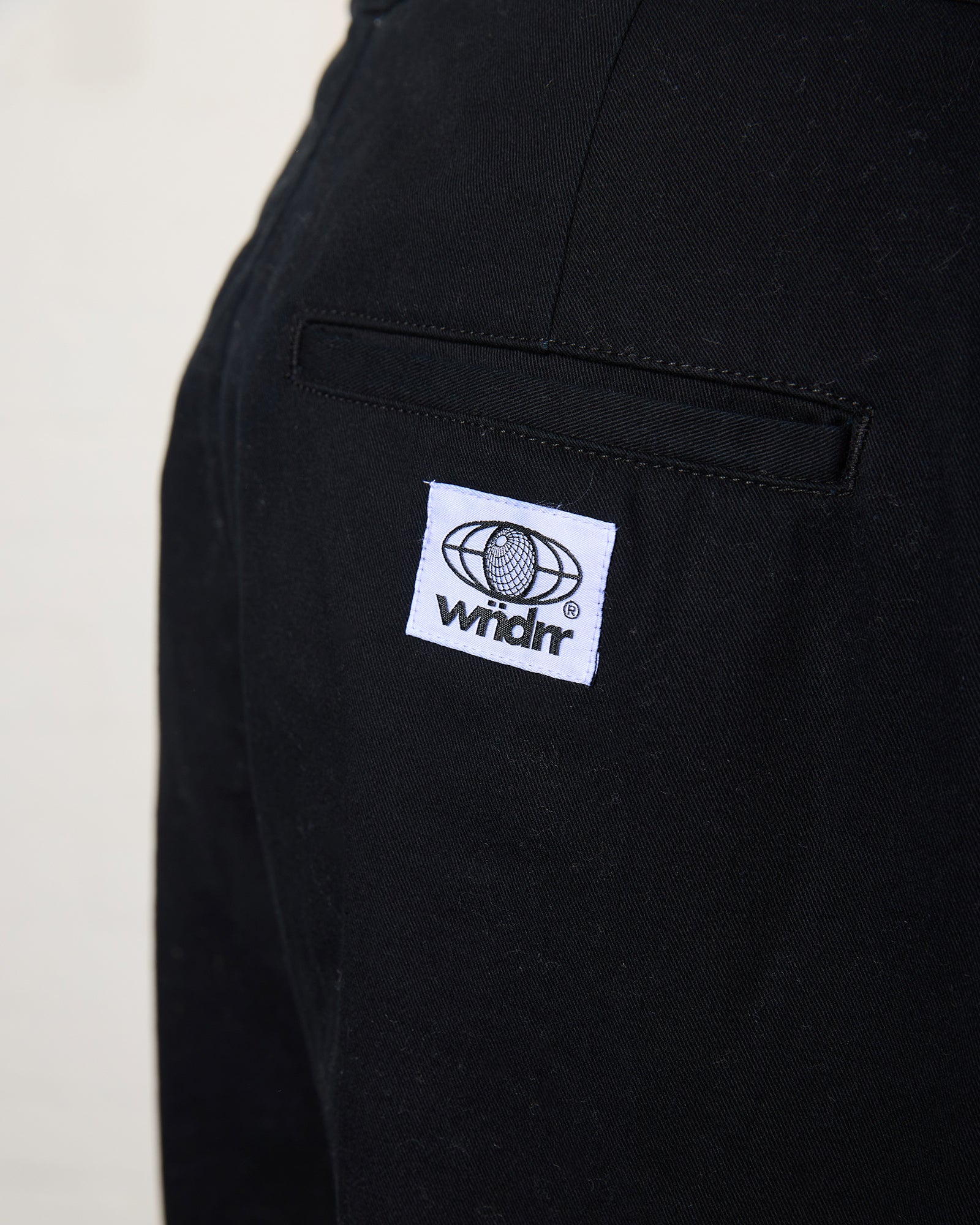 REVOKED CARGO SHORT - BLACK