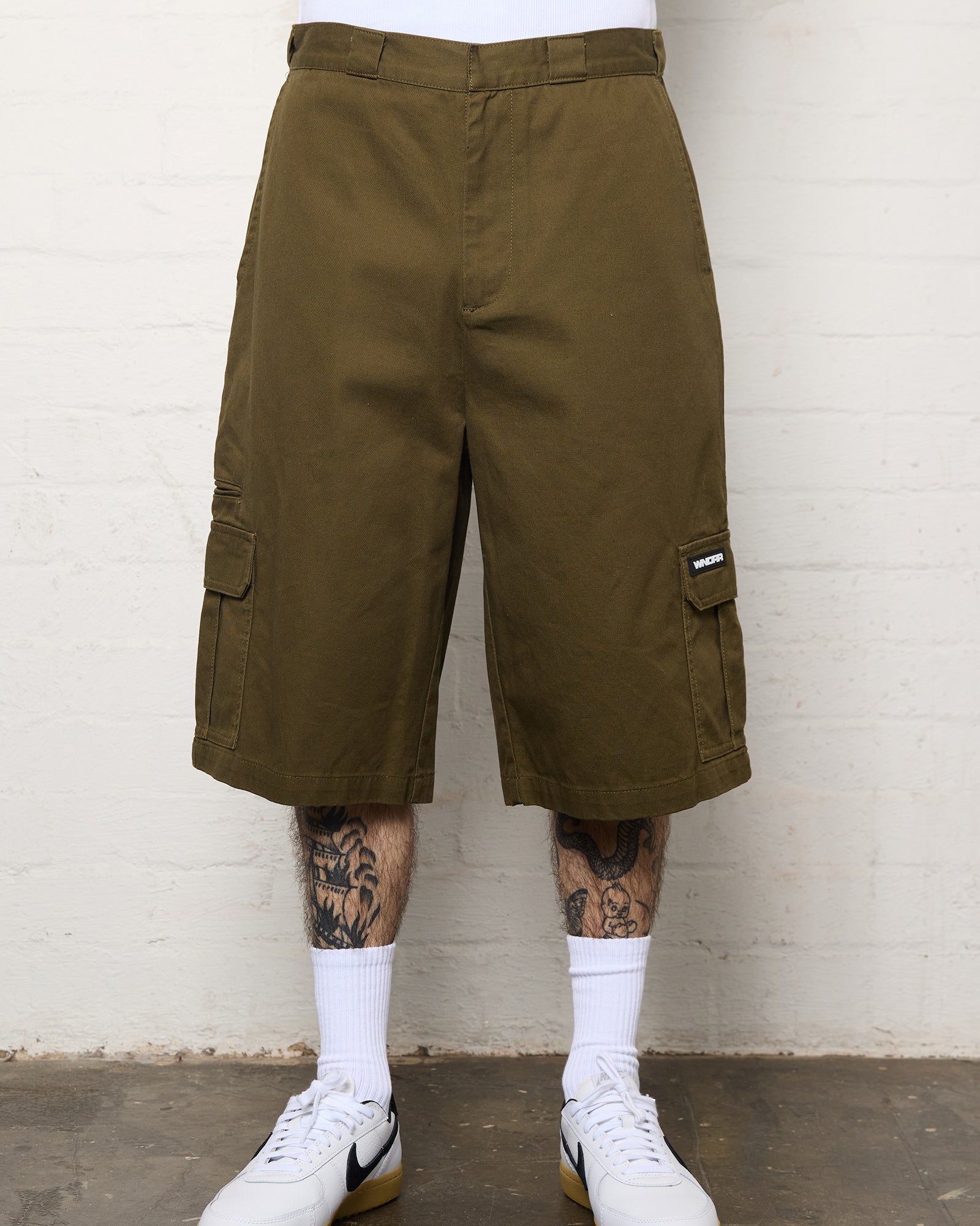 REVOKED CARGO SHORT - MOSS GREEN