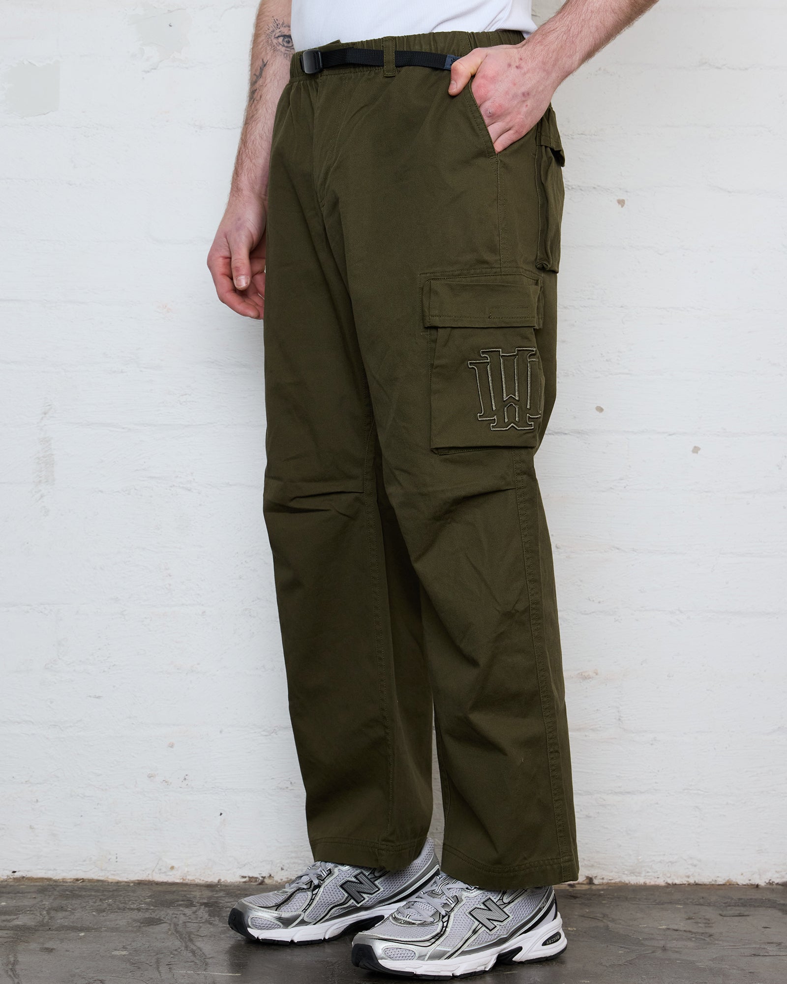 REVOKED CARGO PANT - MOSS GREEN
